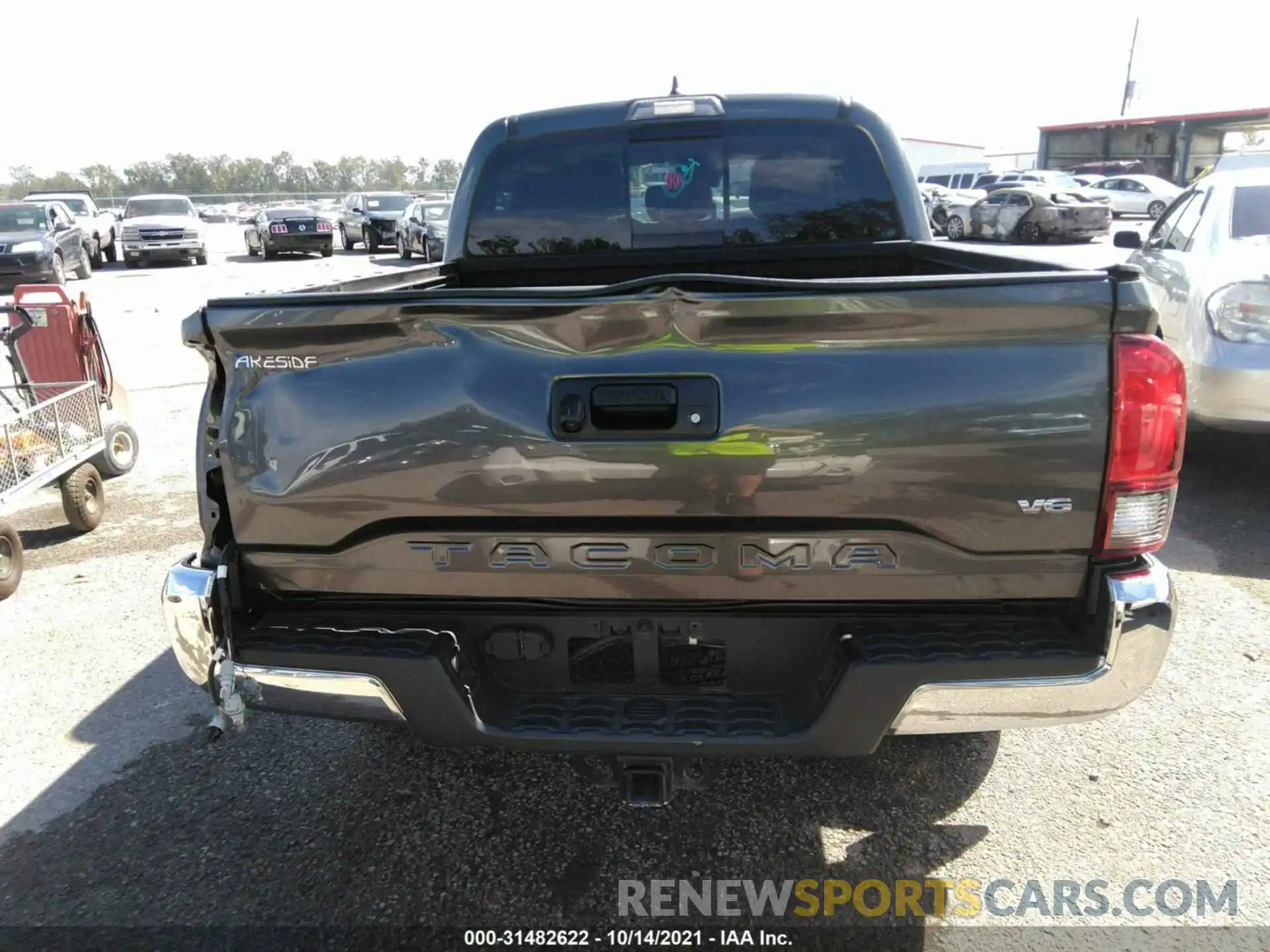 8 Photograph of a damaged car 3TMAZ5CN6KM097154 TOYOTA TACOMA 2WD 2019