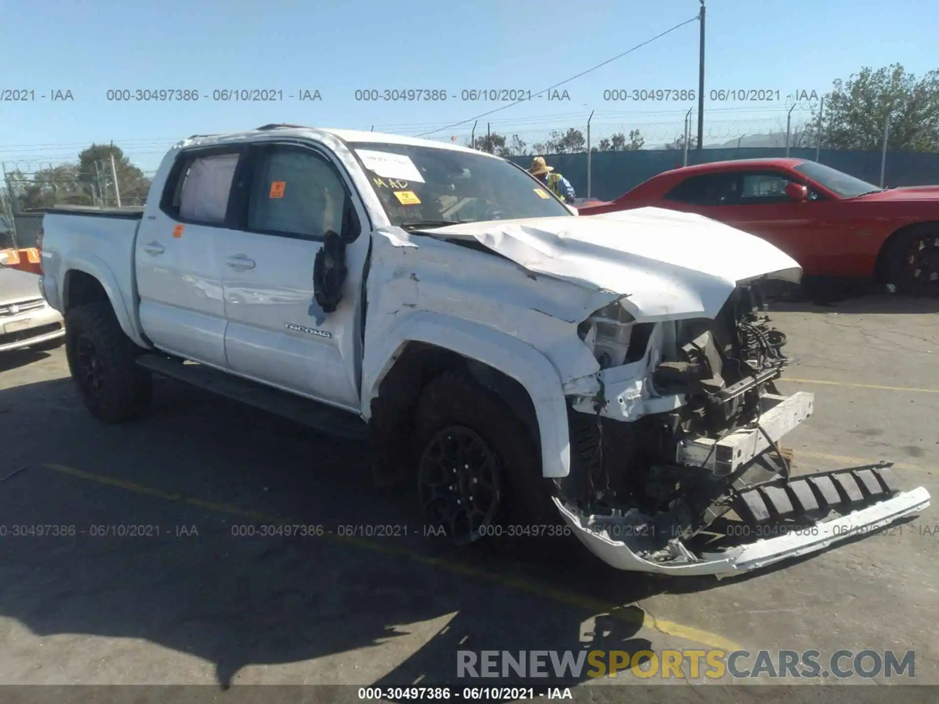 1 Photograph of a damaged car 3TMAZ5CN6KM099180 TOYOTA TACOMA 2WD 2019