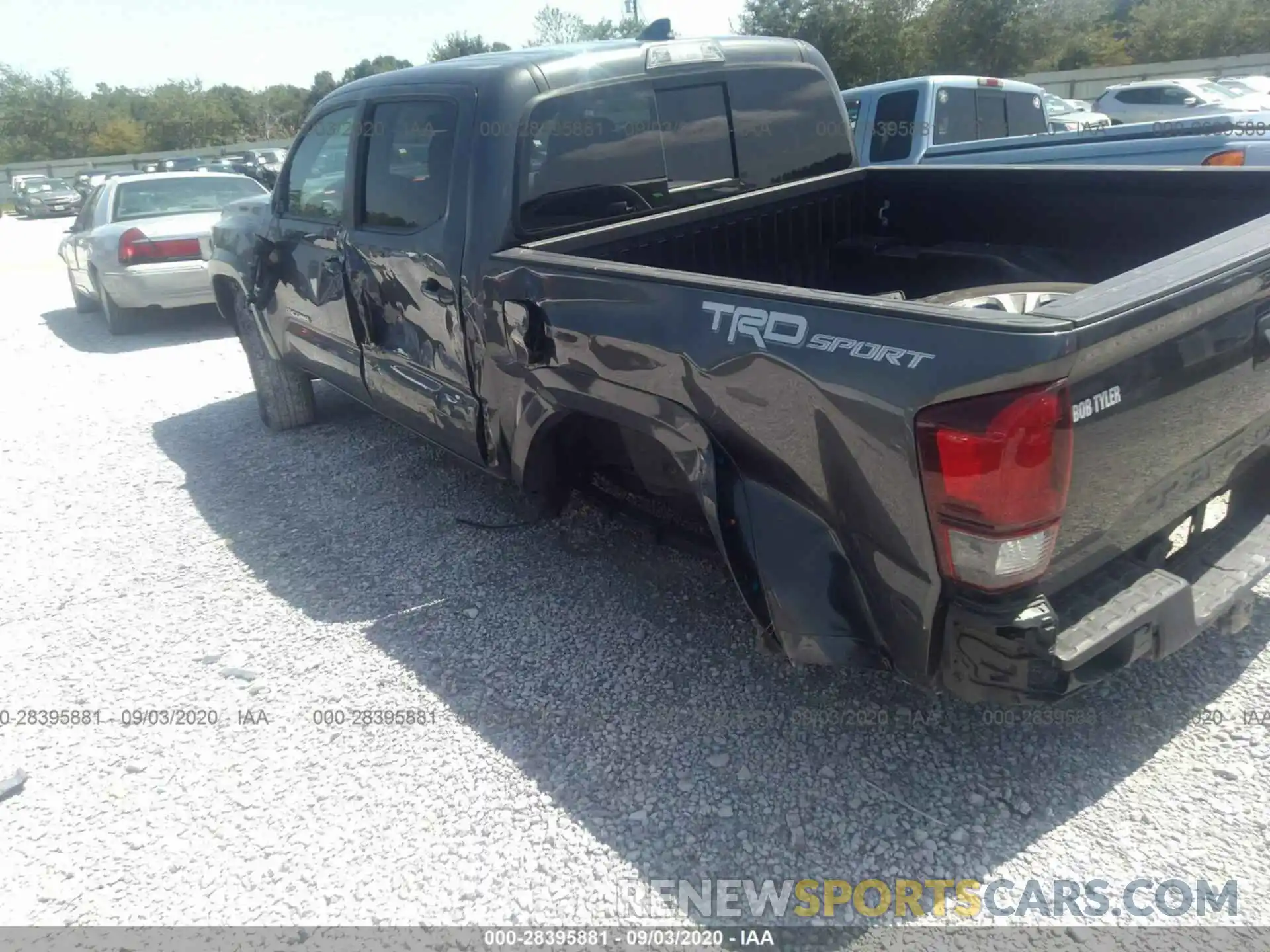 6 Photograph of a damaged car 3TMAZ5CN6KM099468 TOYOTA TACOMA 2WD 2019