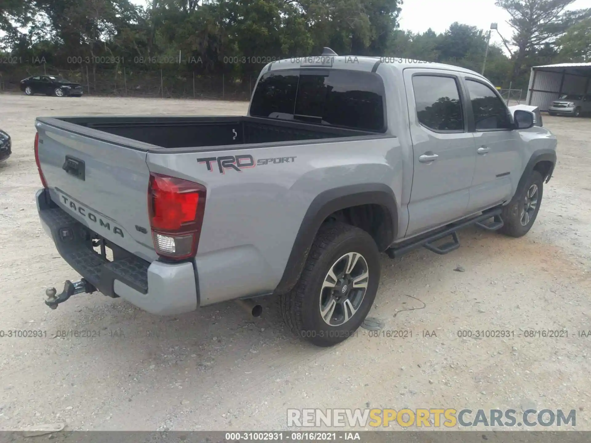 4 Фотография поврежденного автомобиля 3TMAZ5CN6KM101428 TOYOTA TACOMA 2WD 2019