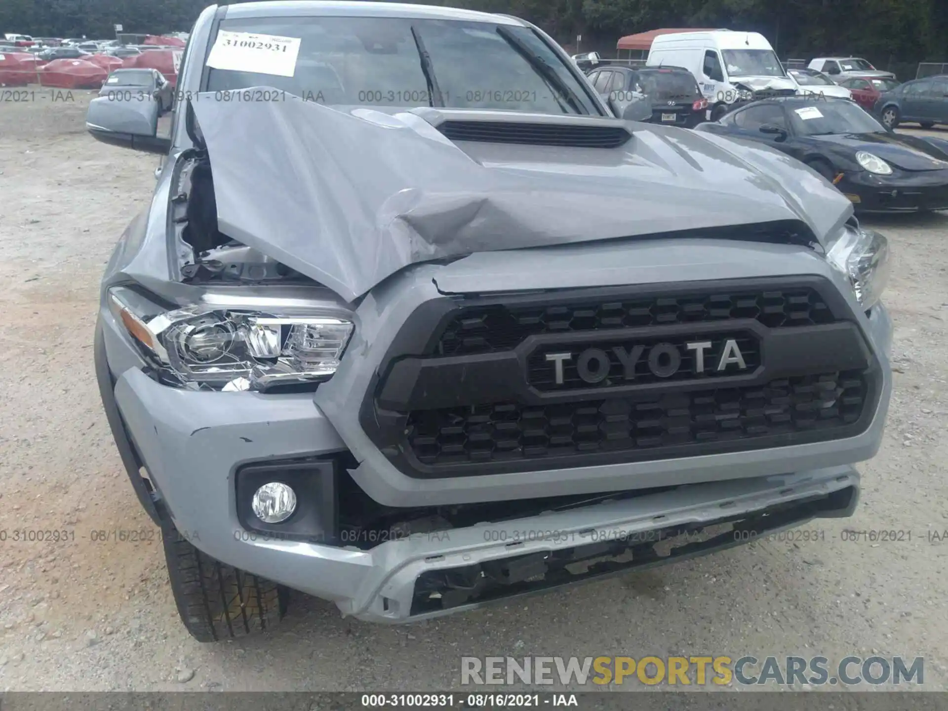 6 Photograph of a damaged car 3TMAZ5CN6KM101428 TOYOTA TACOMA 2WD 2019