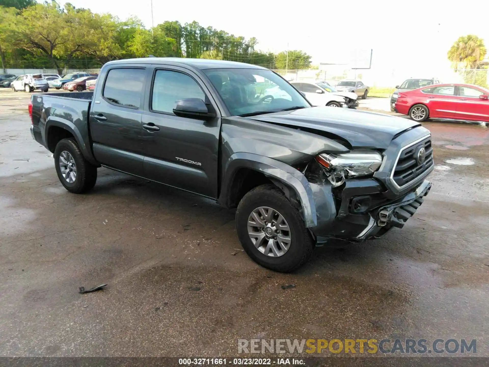 1 Photograph of a damaged car 3TMAZ5CN6KM105513 TOYOTA TACOMA 2WD 2019