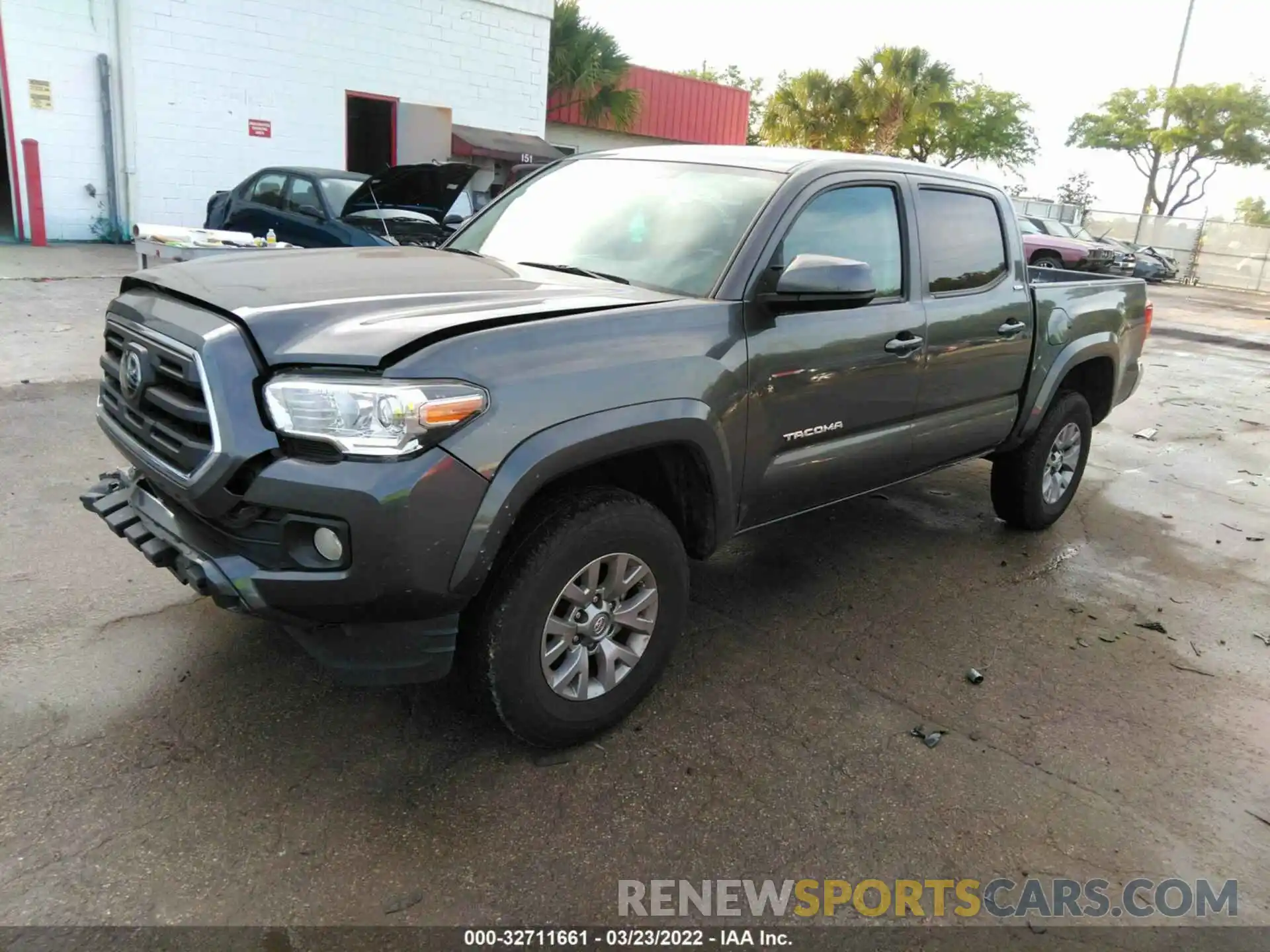 2 Photograph of a damaged car 3TMAZ5CN6KM105513 TOYOTA TACOMA 2WD 2019