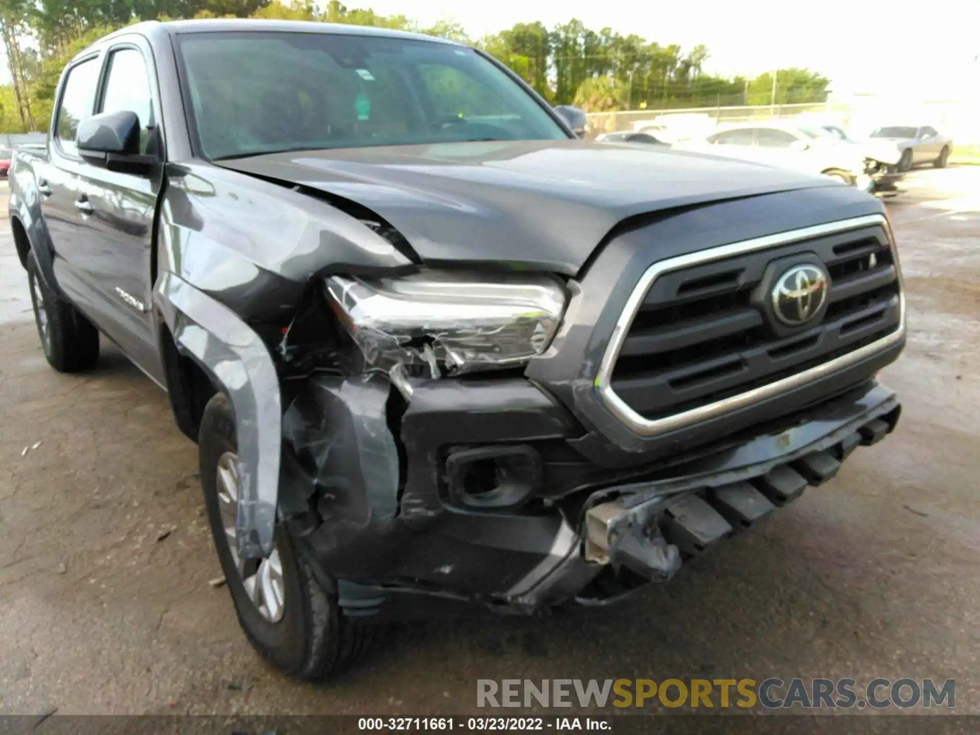 6 Photograph of a damaged car 3TMAZ5CN6KM105513 TOYOTA TACOMA 2WD 2019