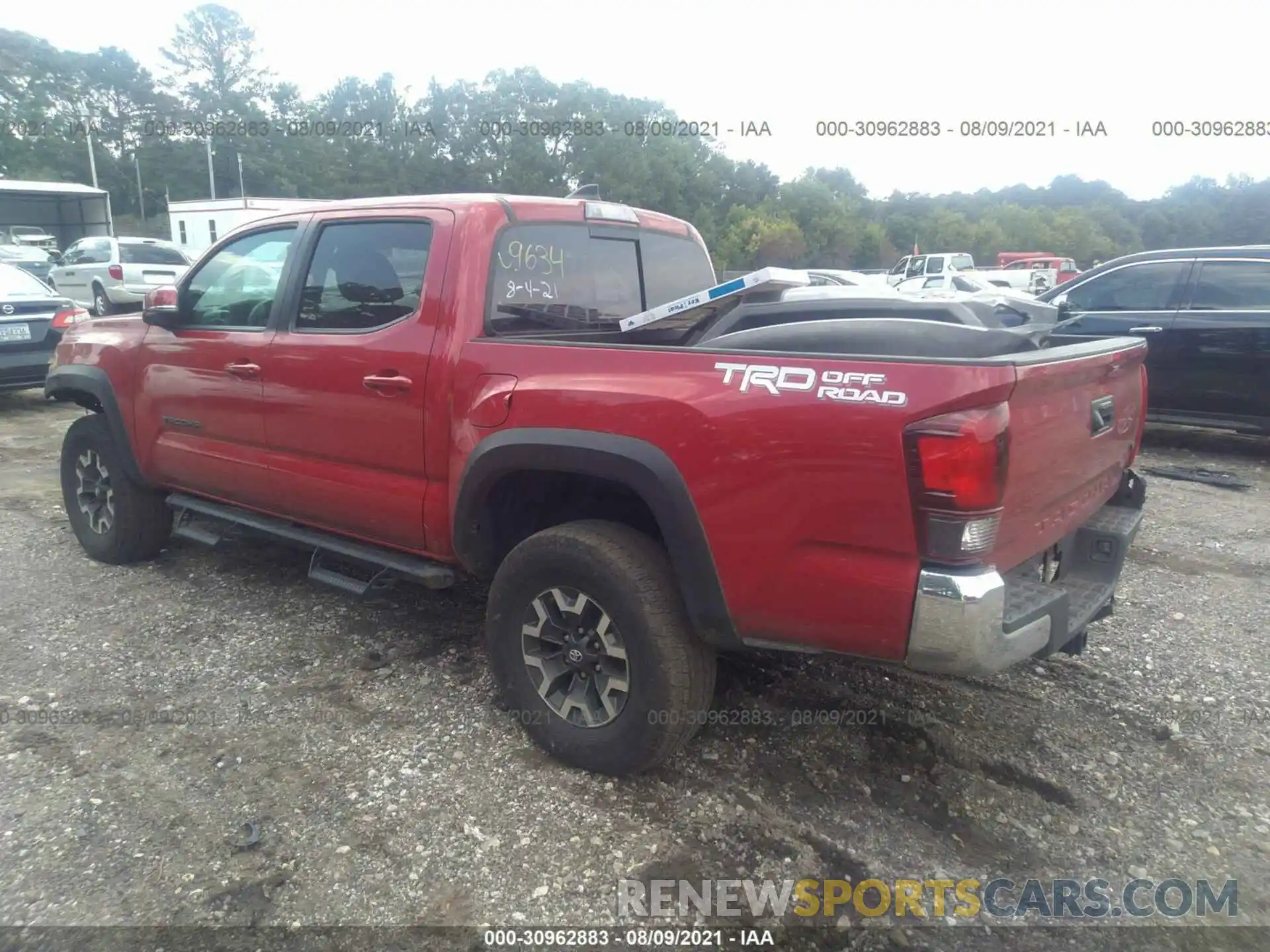 3 Photograph of a damaged car 3TMAZ5CN7KM079634 TOYOTA TACOMA 2WD 2019