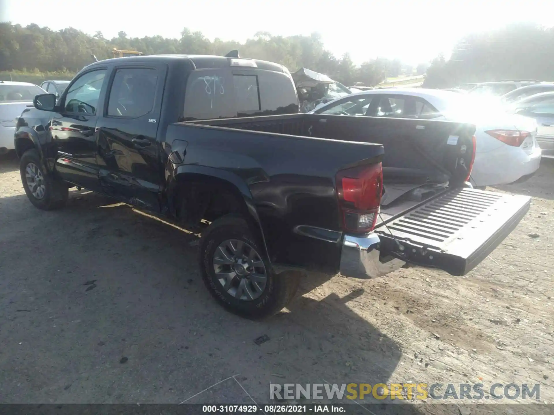 3 Photograph of a damaged car 3TMAZ5CN7KM082677 TOYOTA TACOMA 2WD 2019