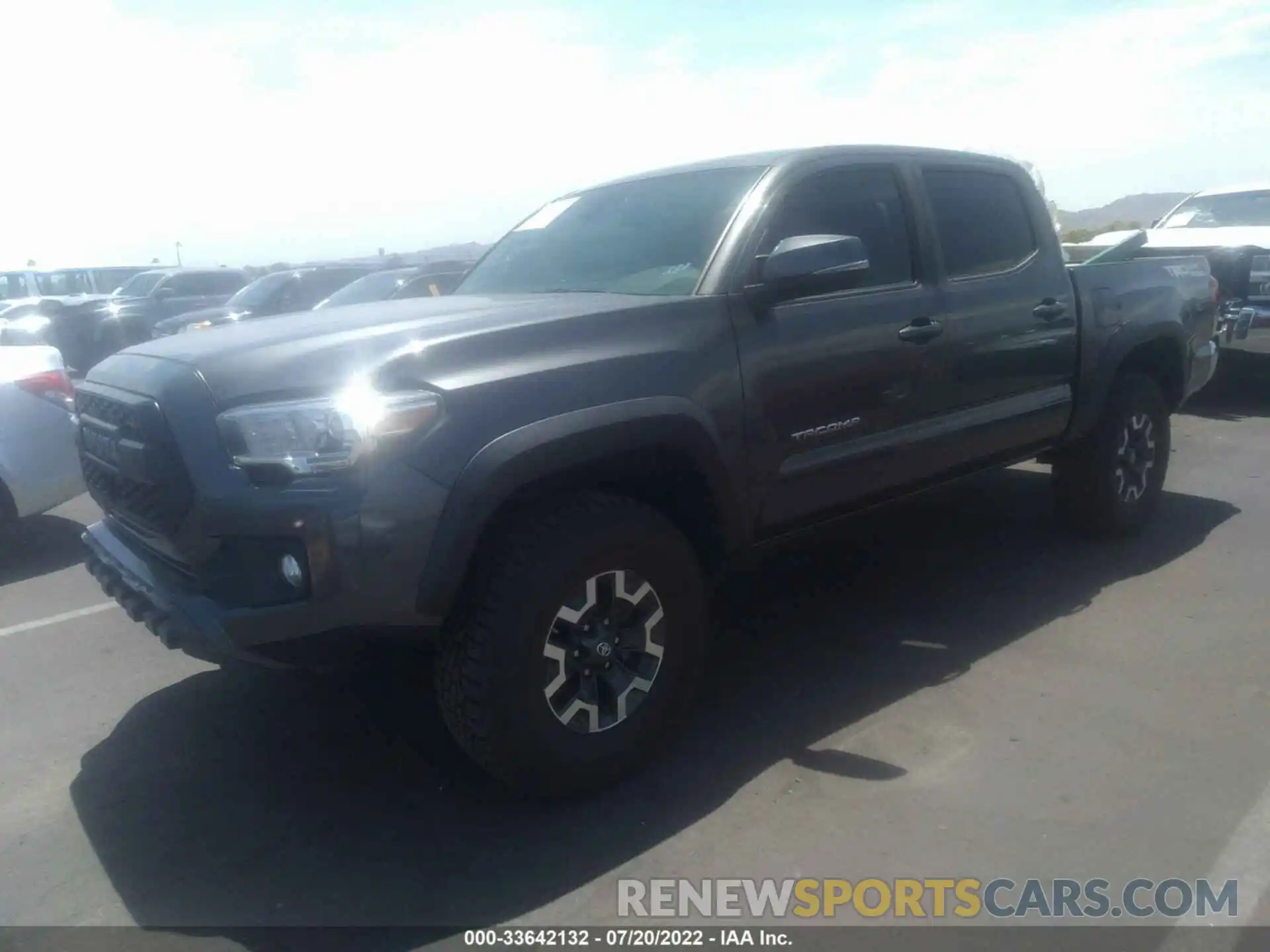 2 Photograph of a damaged car 3TMAZ5CN7KM084087 TOYOTA TACOMA 2WD 2019