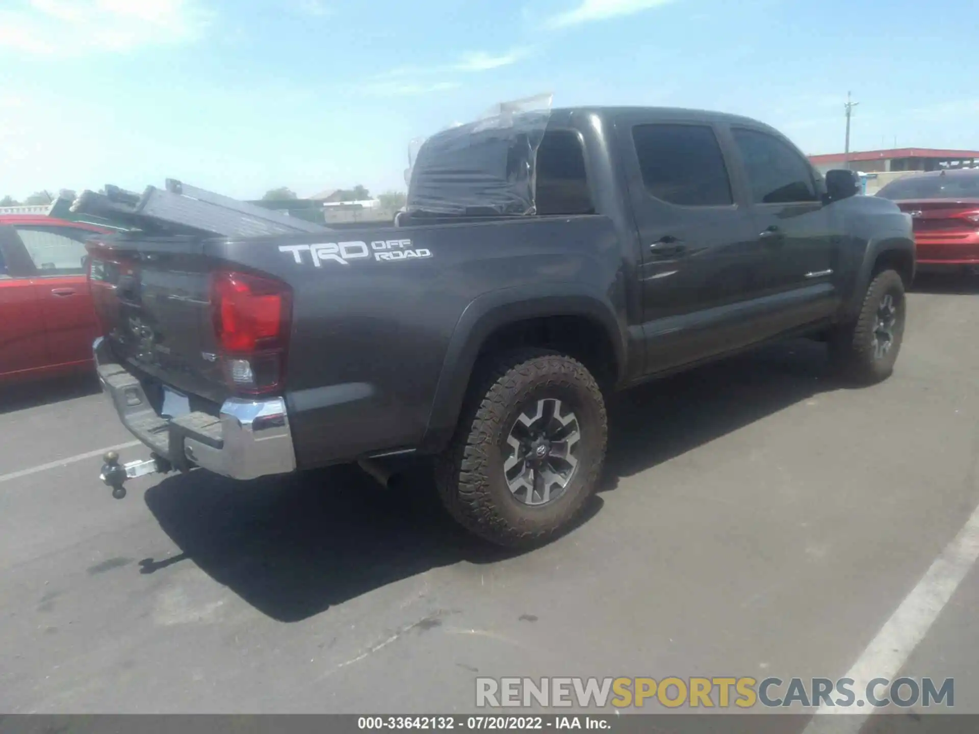 4 Photograph of a damaged car 3TMAZ5CN7KM084087 TOYOTA TACOMA 2WD 2019