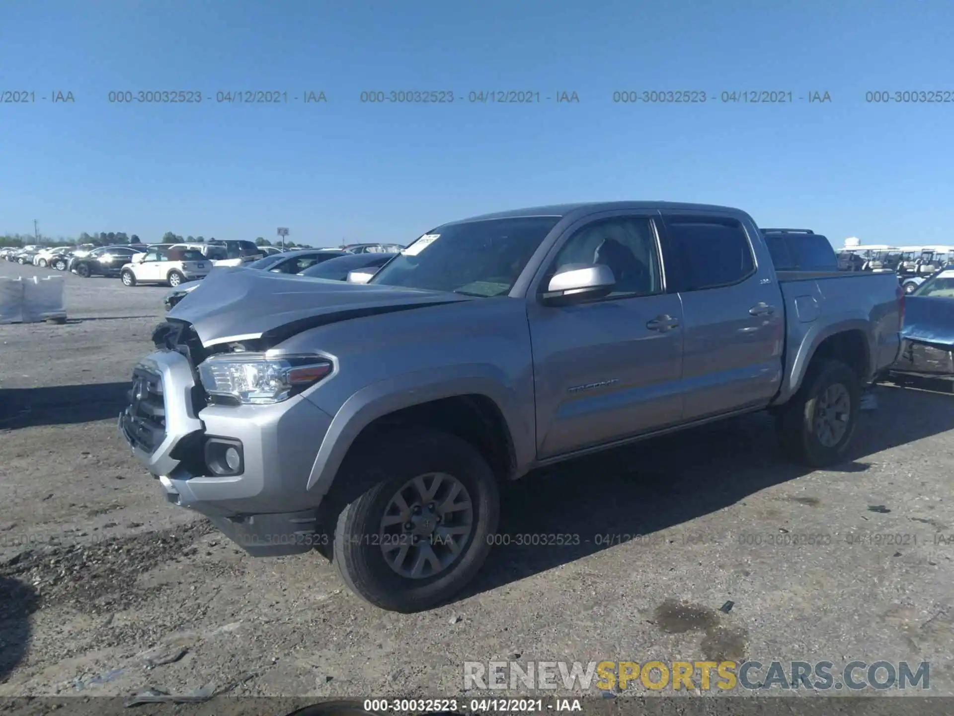 2 Photograph of a damaged car 3TMAZ5CN7KM085613 TOYOTA TACOMA 2WD 2019