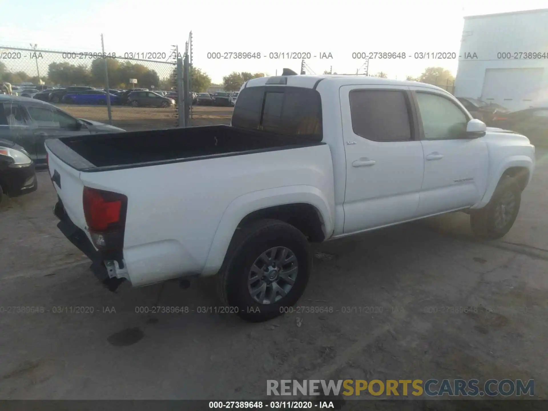 4 Photograph of a damaged car 3TMAZ5CN7KM086728 TOYOTA TACOMA 2WD 2019