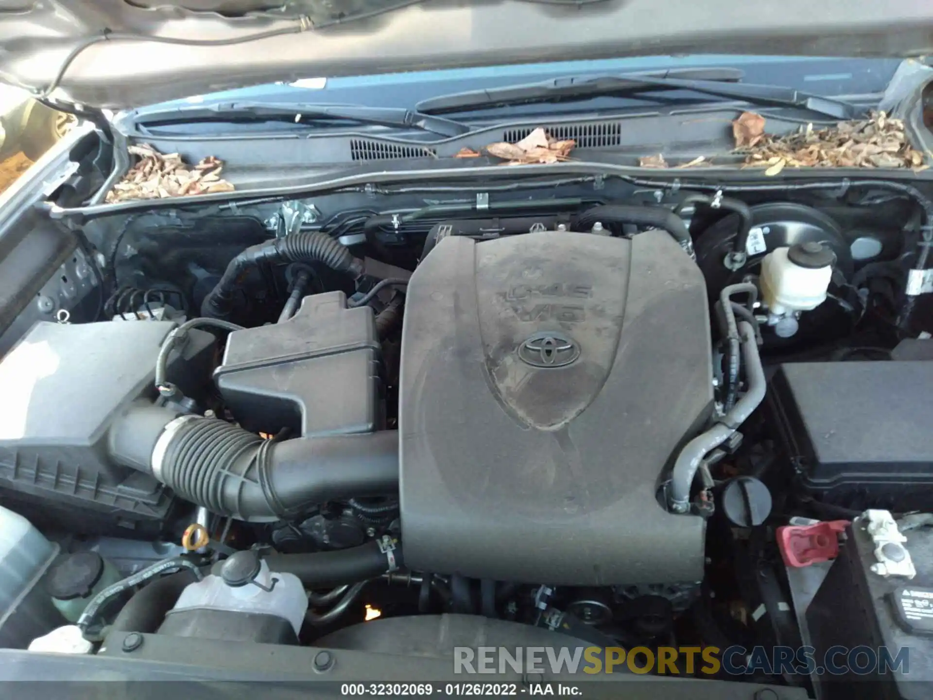 10 Photograph of a damaged car 3TMAZ5CN7KM089242 TOYOTA TACOMA 2WD 2019