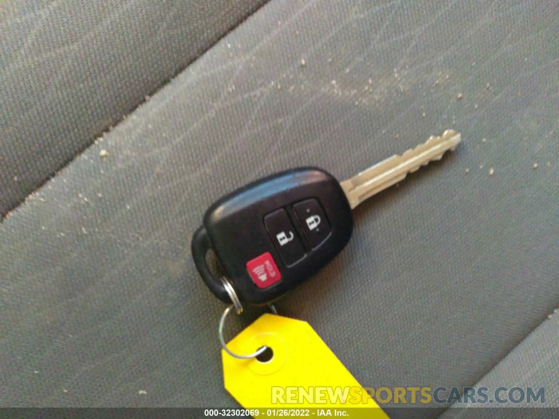 11 Photograph of a damaged car 3TMAZ5CN7KM089242 TOYOTA TACOMA 2WD 2019