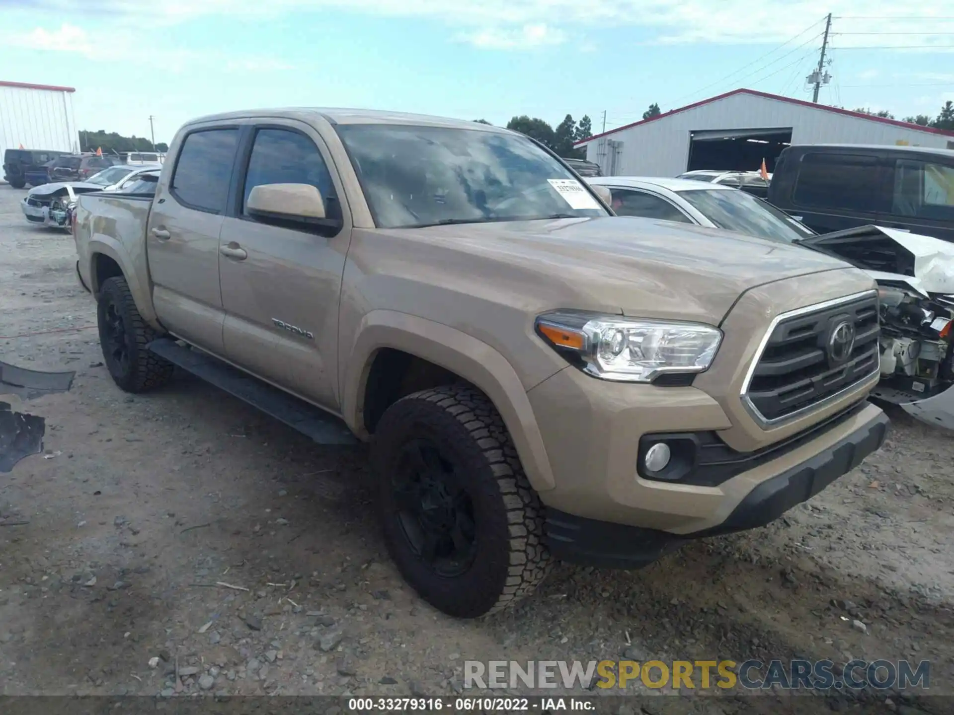 1 Photograph of a damaged car 3TMAZ5CN7KM089970 TOYOTA TACOMA 2WD 2019