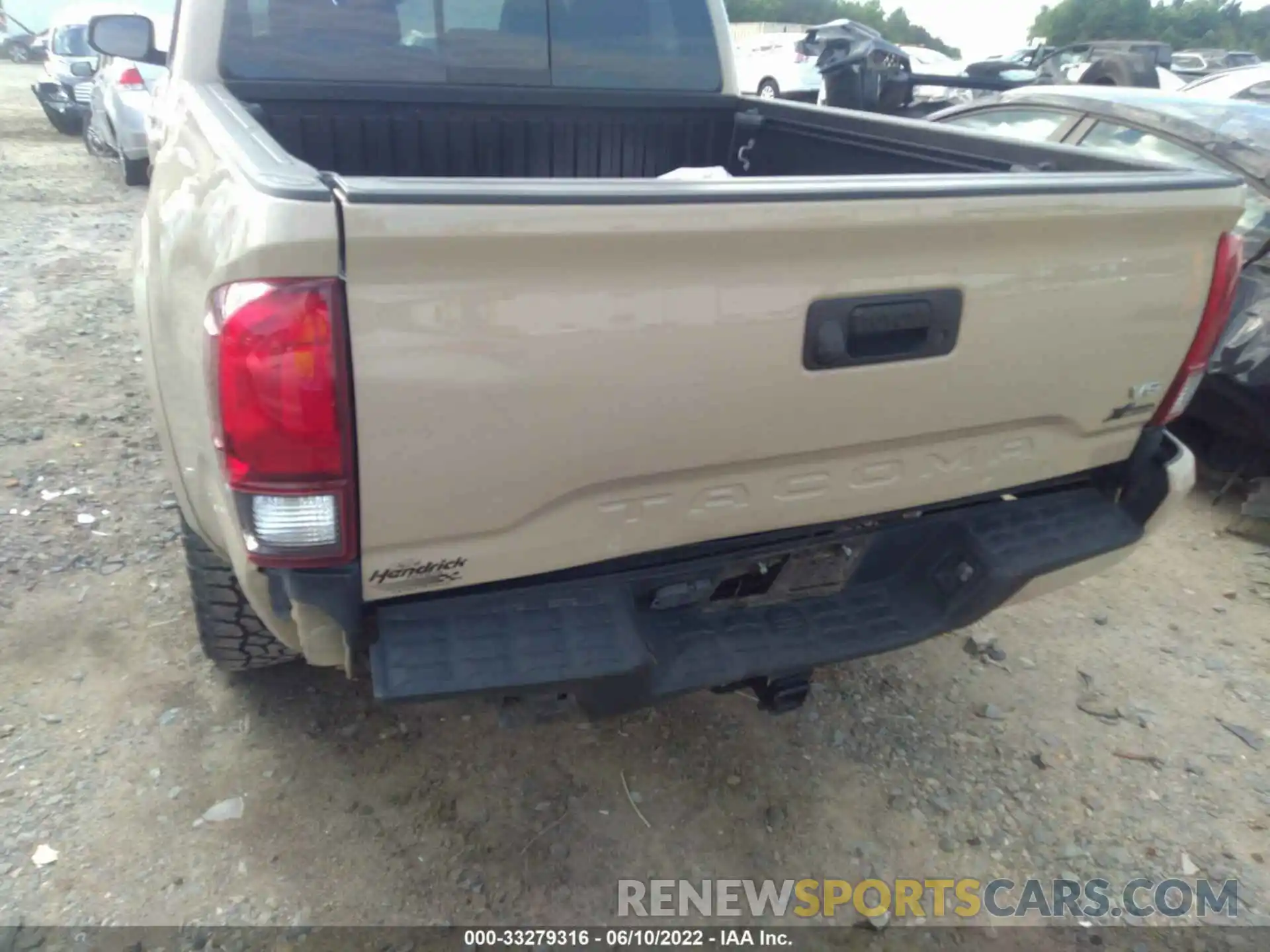 6 Photograph of a damaged car 3TMAZ5CN7KM089970 TOYOTA TACOMA 2WD 2019