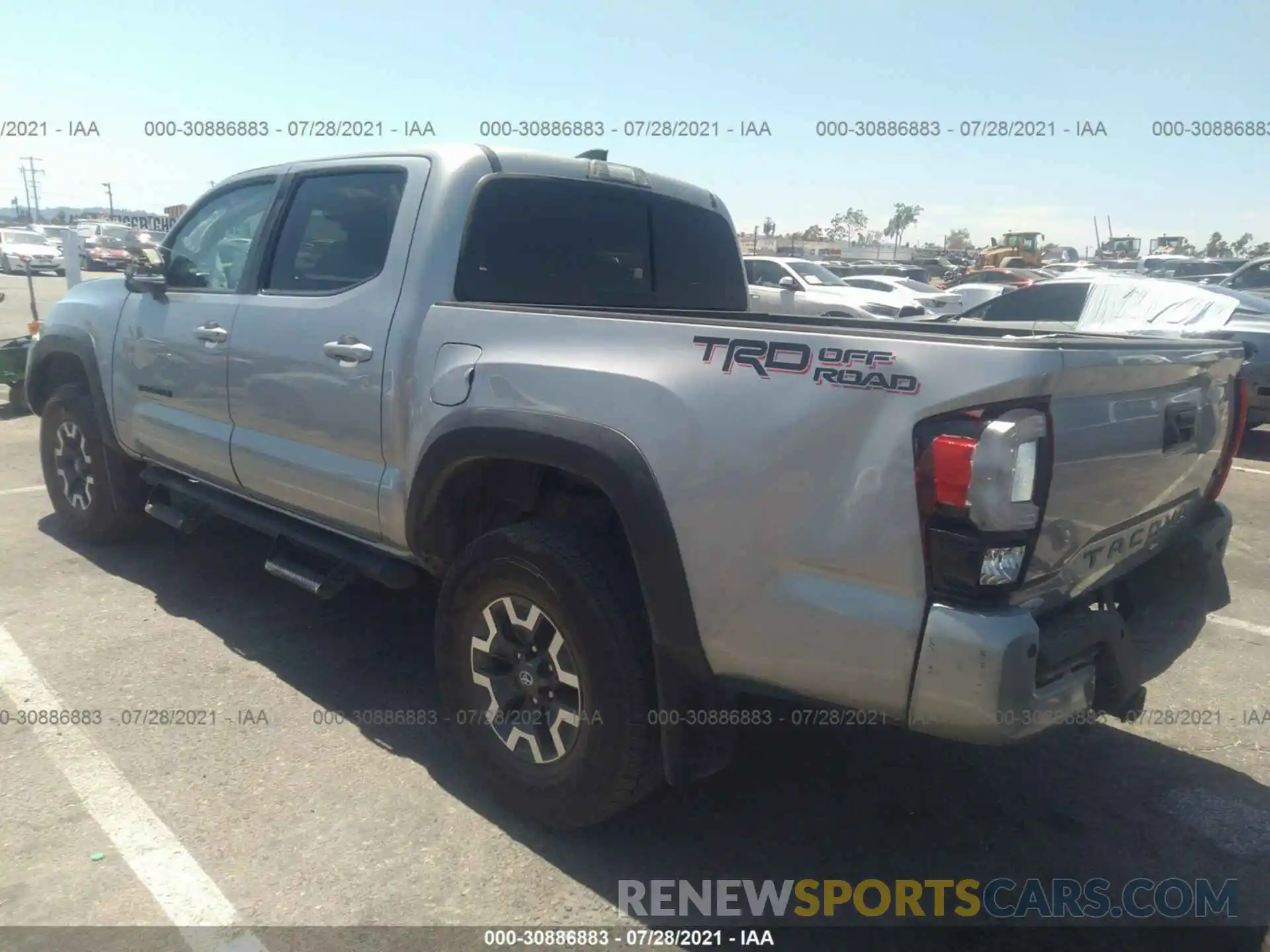 3 Photograph of a damaged car 3TMAZ5CN7KM091282 TOYOTA TACOMA 2WD 2019