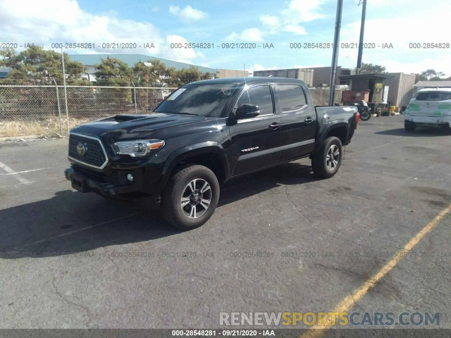 2 Photograph of a damaged car 3TMAZ5CN7KM094991 TOYOTA TACOMA 2WD 2019