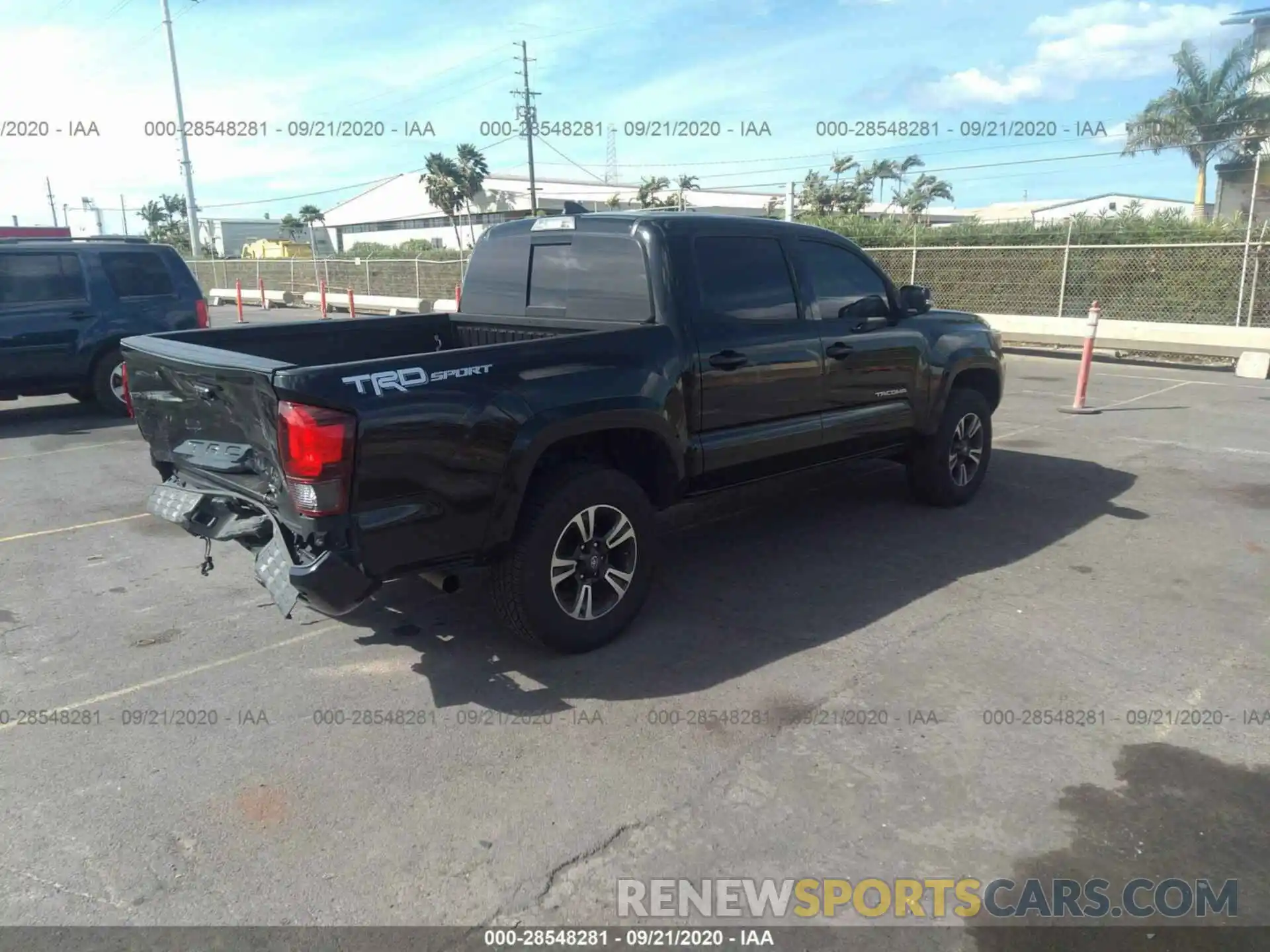 4 Photograph of a damaged car 3TMAZ5CN7KM094991 TOYOTA TACOMA 2WD 2019