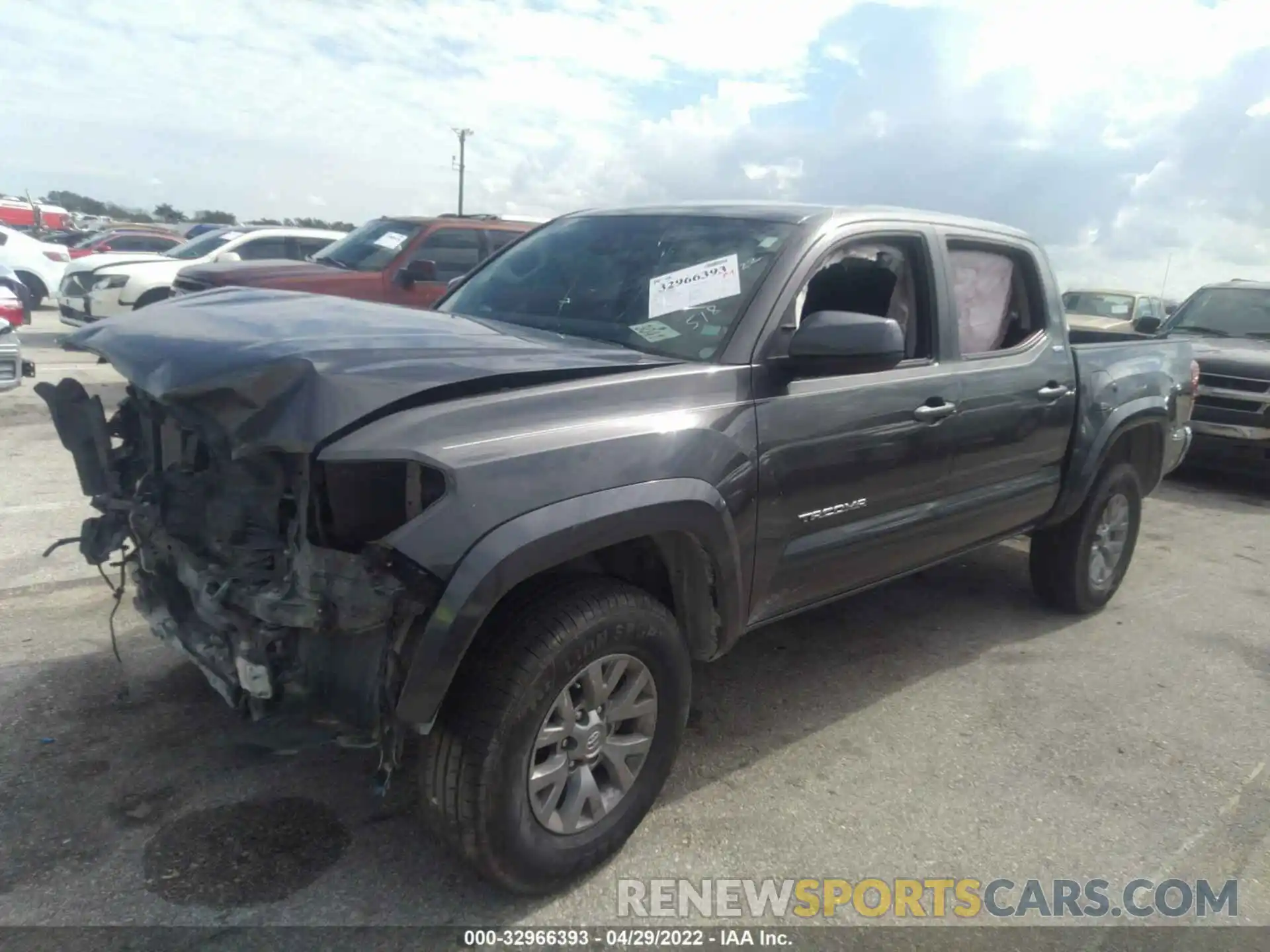 2 Photograph of a damaged car 3TMAZ5CN7KM101518 TOYOTA TACOMA 2WD 2019