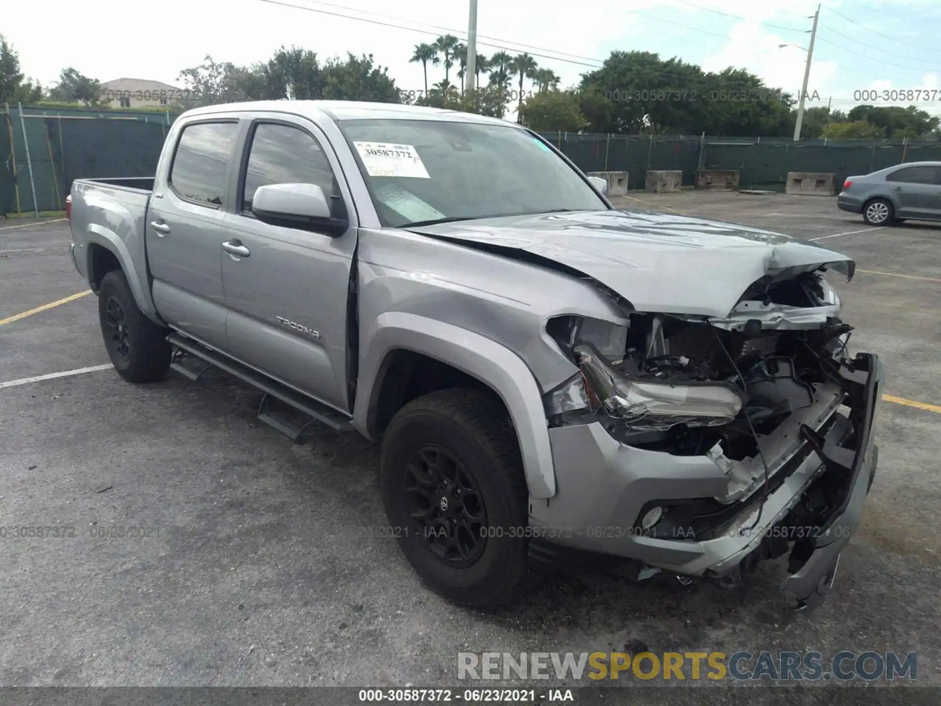 1 Photograph of a damaged car 3TMAZ5CN7KM102393 TOYOTA TACOMA 2WD 2019