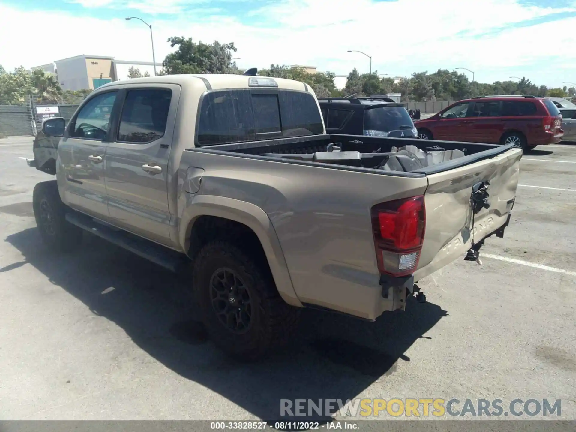 3 Photograph of a damaged car 3TMAZ5CN7KM106962 TOYOTA TACOMA 2WD 2019