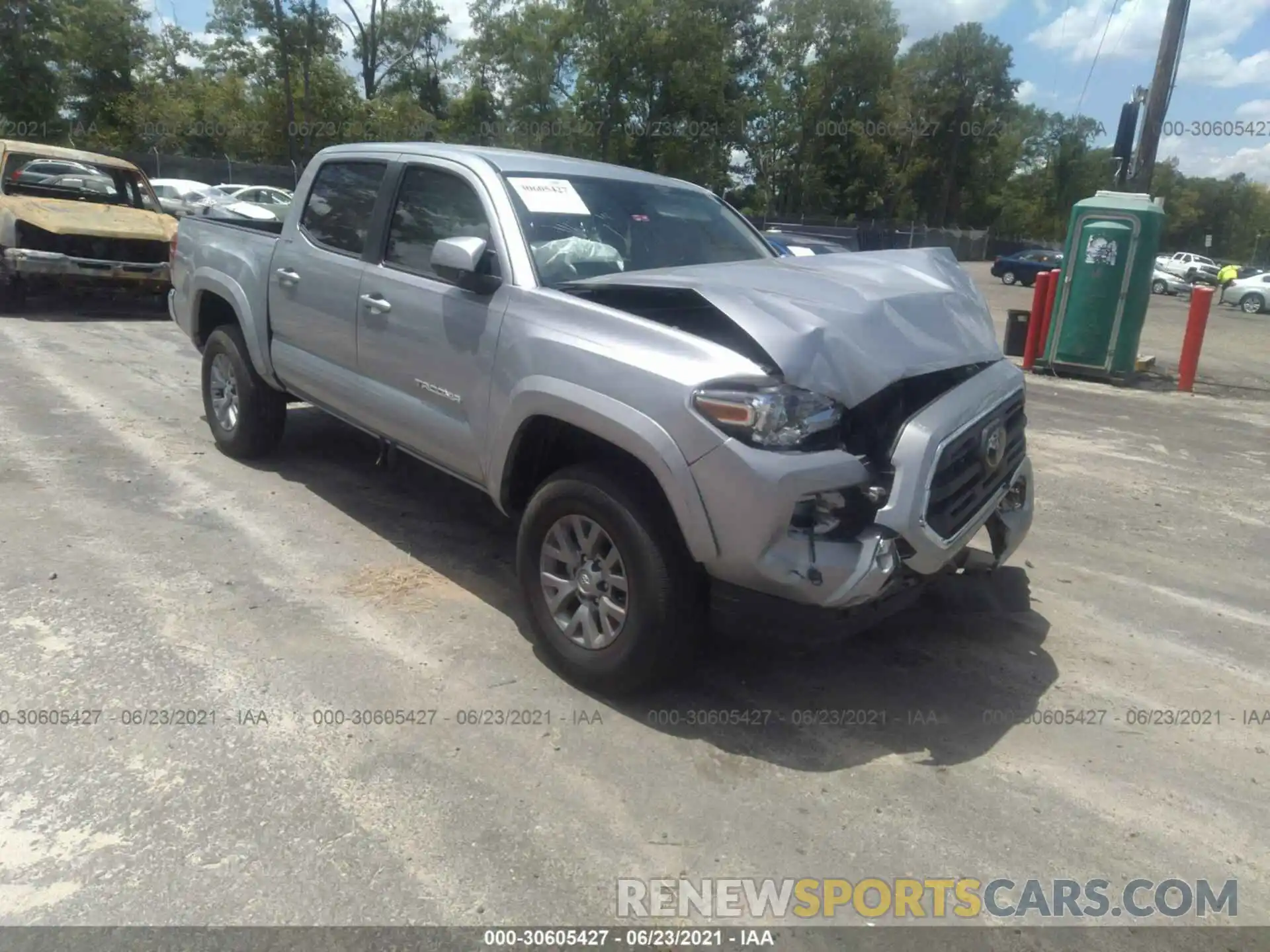 1 Photograph of a damaged car 3TMAZ5CN7KM107528 TOYOTA TACOMA 2WD 2019