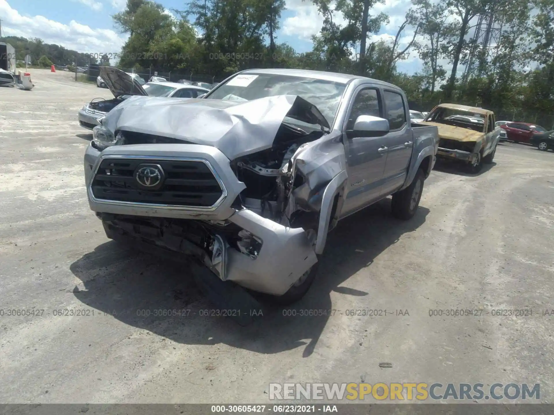 2 Photograph of a damaged car 3TMAZ5CN7KM107528 TOYOTA TACOMA 2WD 2019