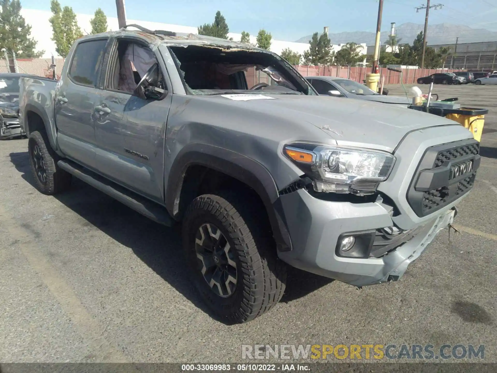 1 Фотография поврежденного автомобиля 3TMAZ5CN7KM108100 TOYOTA TACOMA 2WD 2019