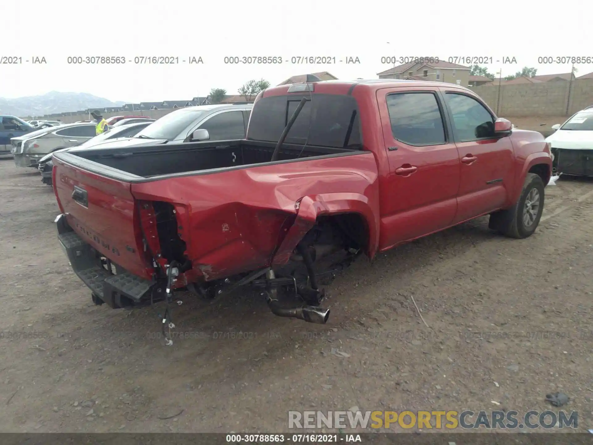 4 Фотография поврежденного автомобиля 3TMAZ5CN7KM109943 TOYOTA TACOMA 2WD 2019