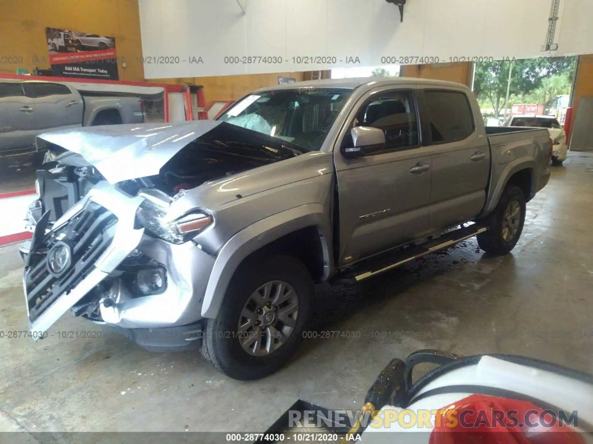 2 Photograph of a damaged car 3TMAZ5CN7KM110509 TOYOTA TACOMA 2WD 2019