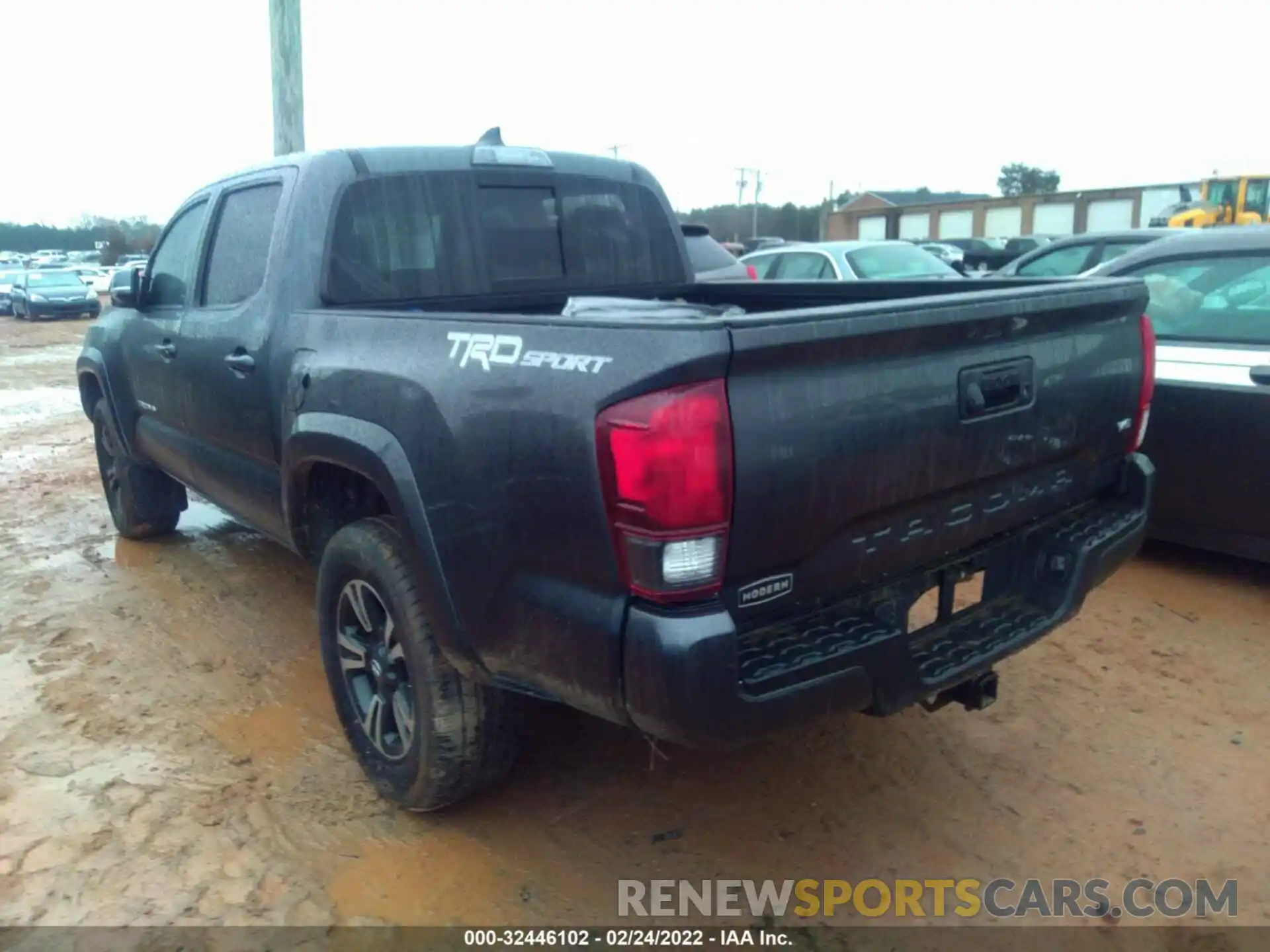 3 Photograph of a damaged car 3TMAZ5CN7KM111935 TOYOTA TACOMA 2WD 2019