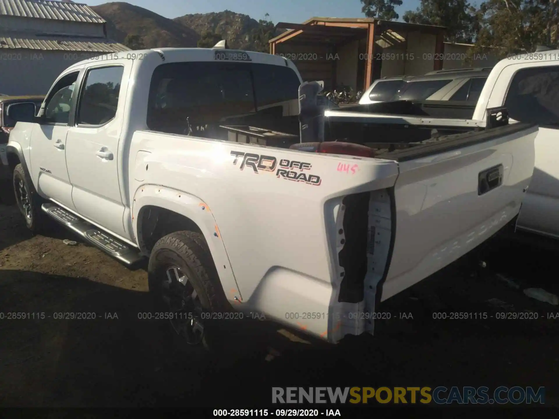 3 Photograph of a damaged car 3TMAZ5CN7KM113426 TOYOTA TACOMA 2WD 2019