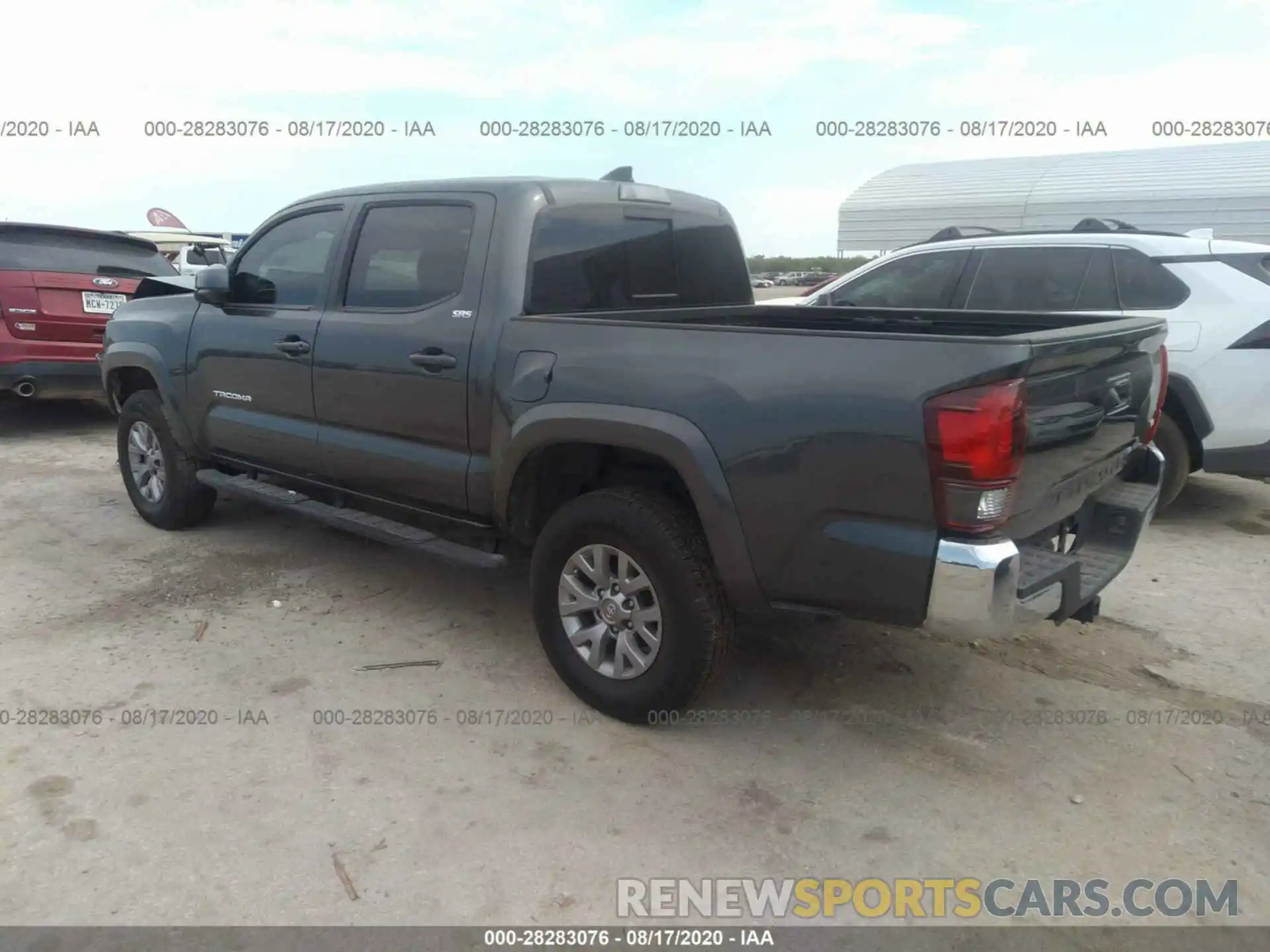 3 Photograph of a damaged car 3TMAZ5CN7KM113877 TOYOTA TACOMA 2WD 2019