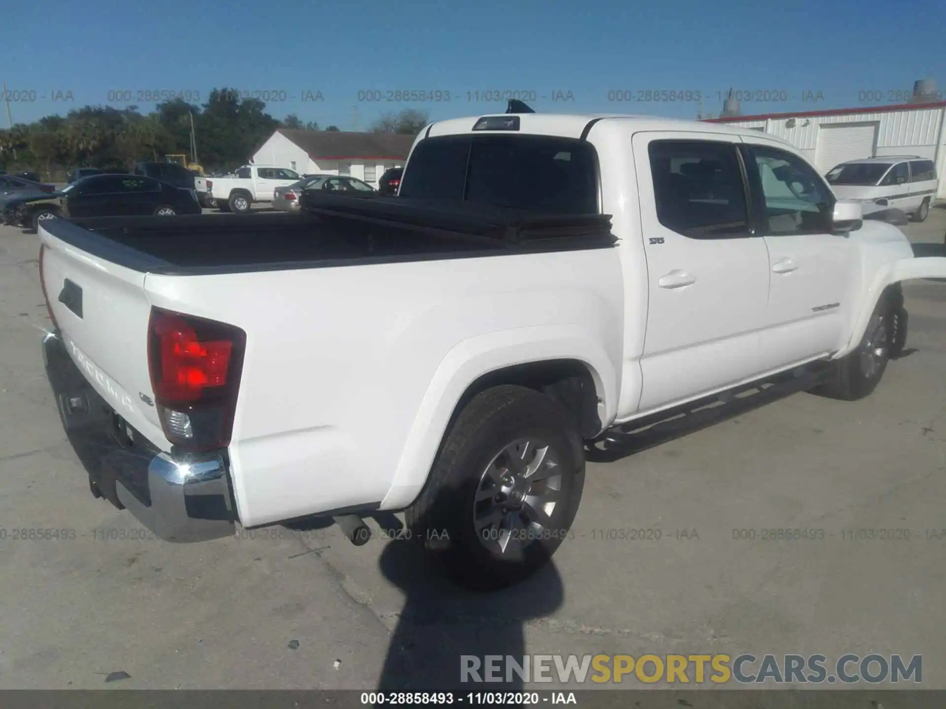 4 Photograph of a damaged car 3TMAZ5CN8KM088519 TOYOTA TACOMA 2WD 2019