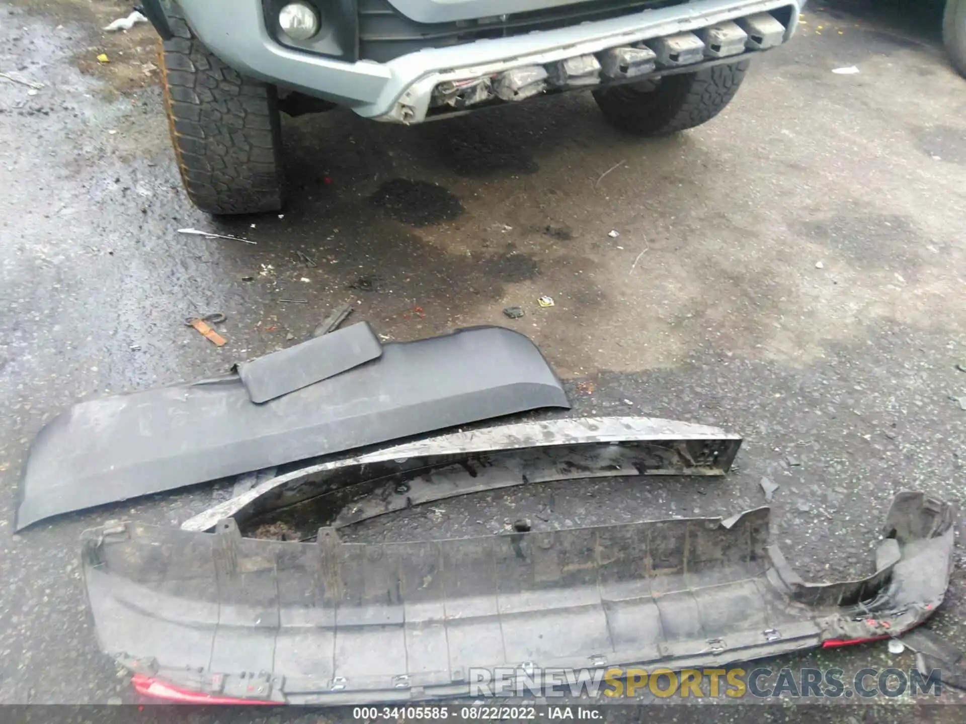 12 Photograph of a damaged car 3TMAZ5CN8KM091338 TOYOTA TACOMA 2WD 2019