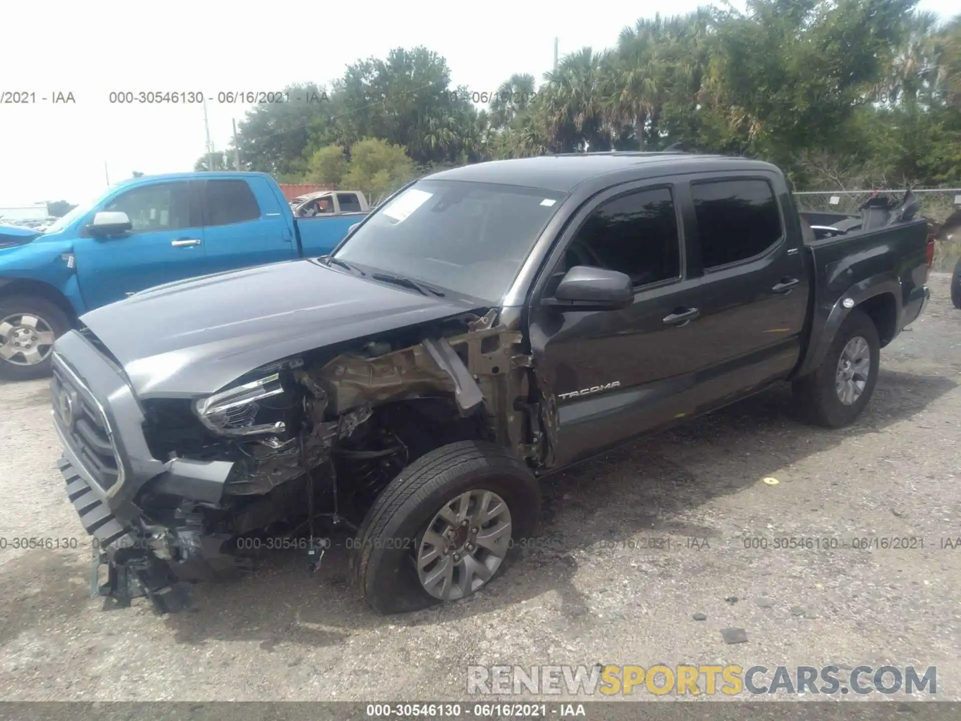 2 Photograph of a damaged car 3TMAZ5CN8KM100183 TOYOTA TACOMA 2WD 2019