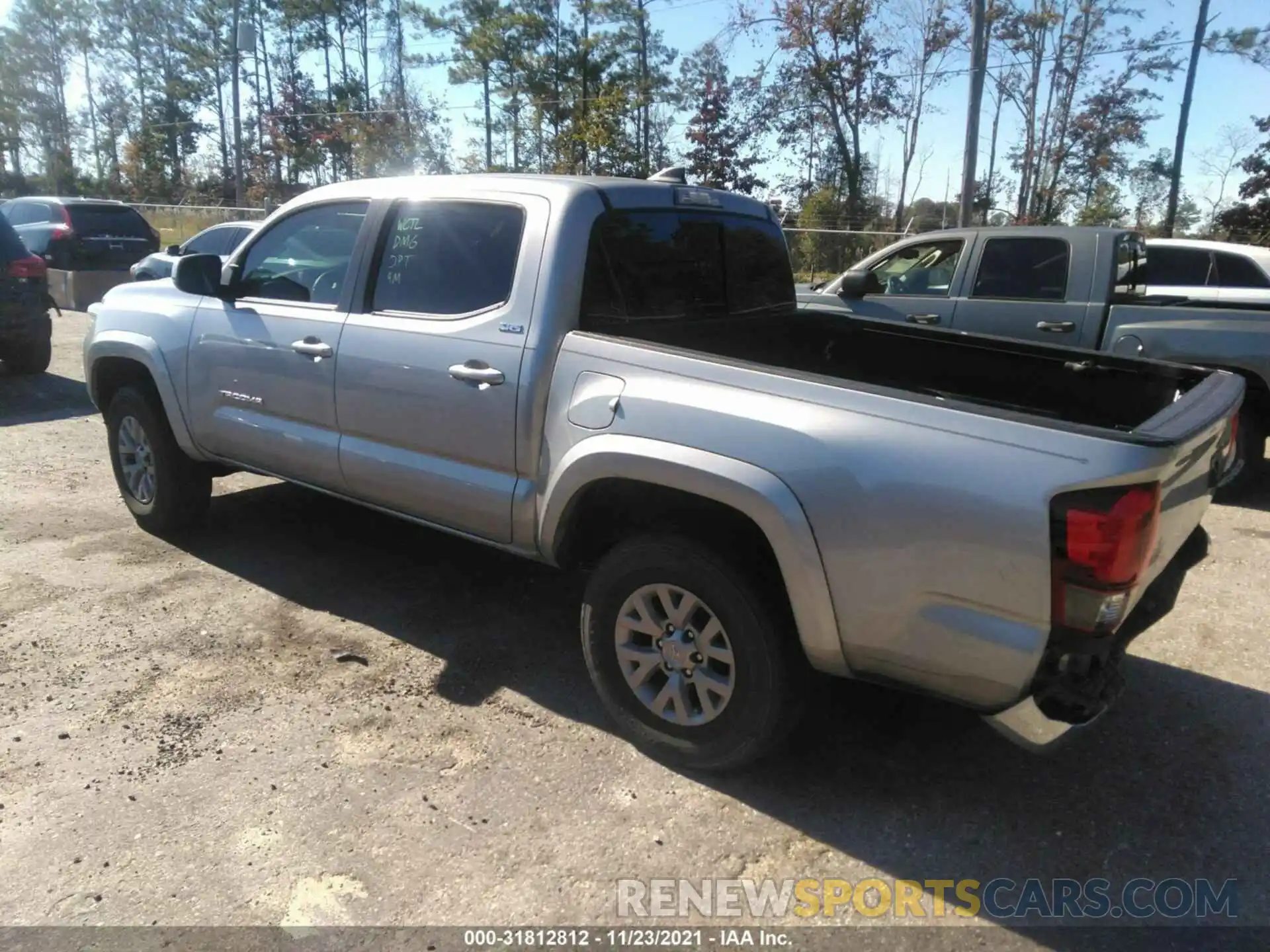 3 Photograph of a damaged car 3TMAZ5CN8KM101544 TOYOTA TACOMA 2WD 2019