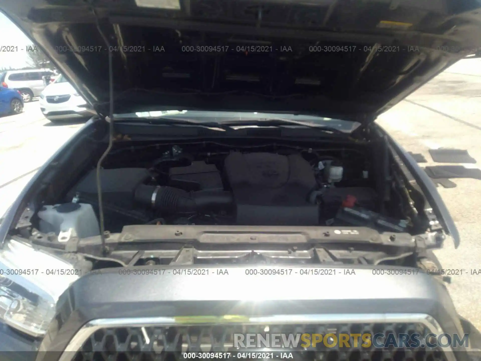 10 Фотография поврежденного автомобиля 3TMAZ5CN8KM102242 TOYOTA TACOMA 2WD 2019