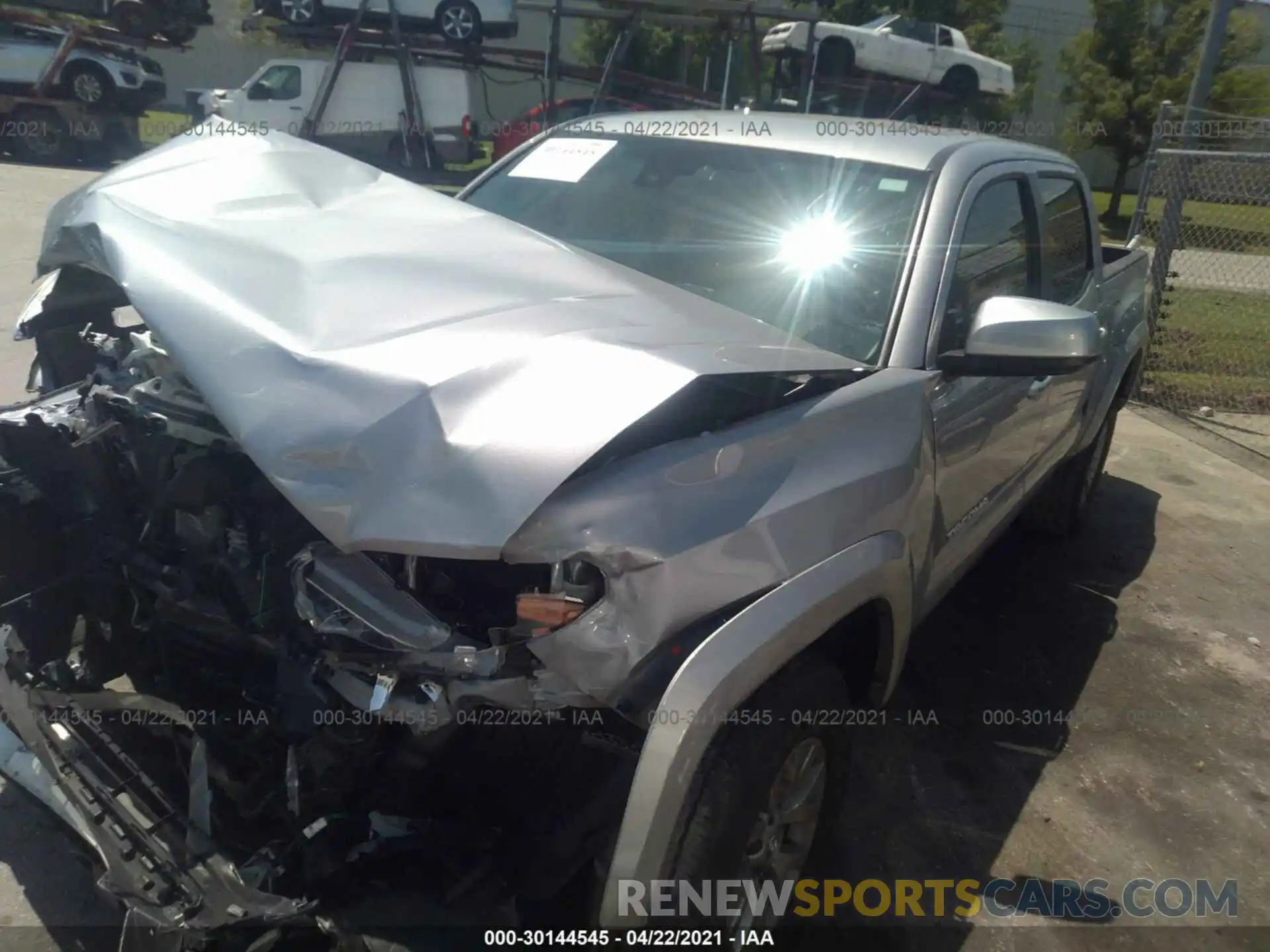 2 Photograph of a damaged car 3TMAZ5CN8KM106775 TOYOTA TACOMA 2WD 2019