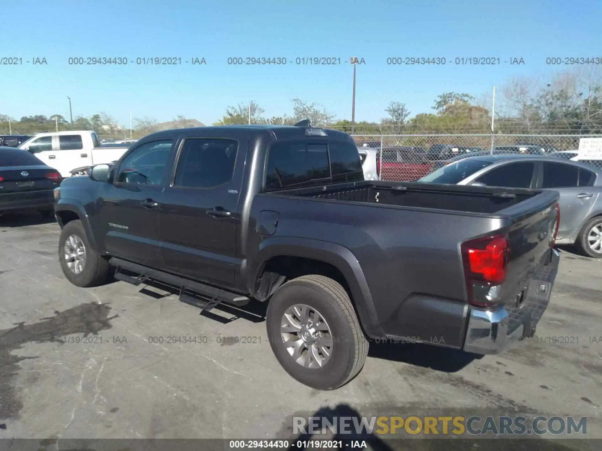 3 Photograph of a damaged car 3TMAZ5CN8KM106954 TOYOTA TACOMA 2WD 2019