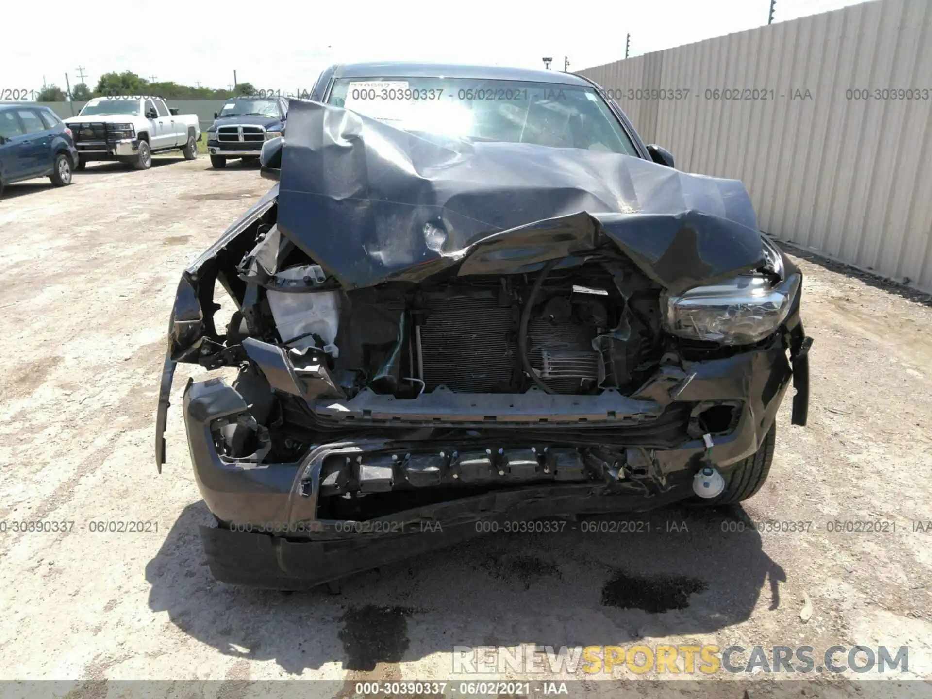 6 Photograph of a damaged car 3TMAZ5CN8KM112687 TOYOTA TACOMA 2WD 2019