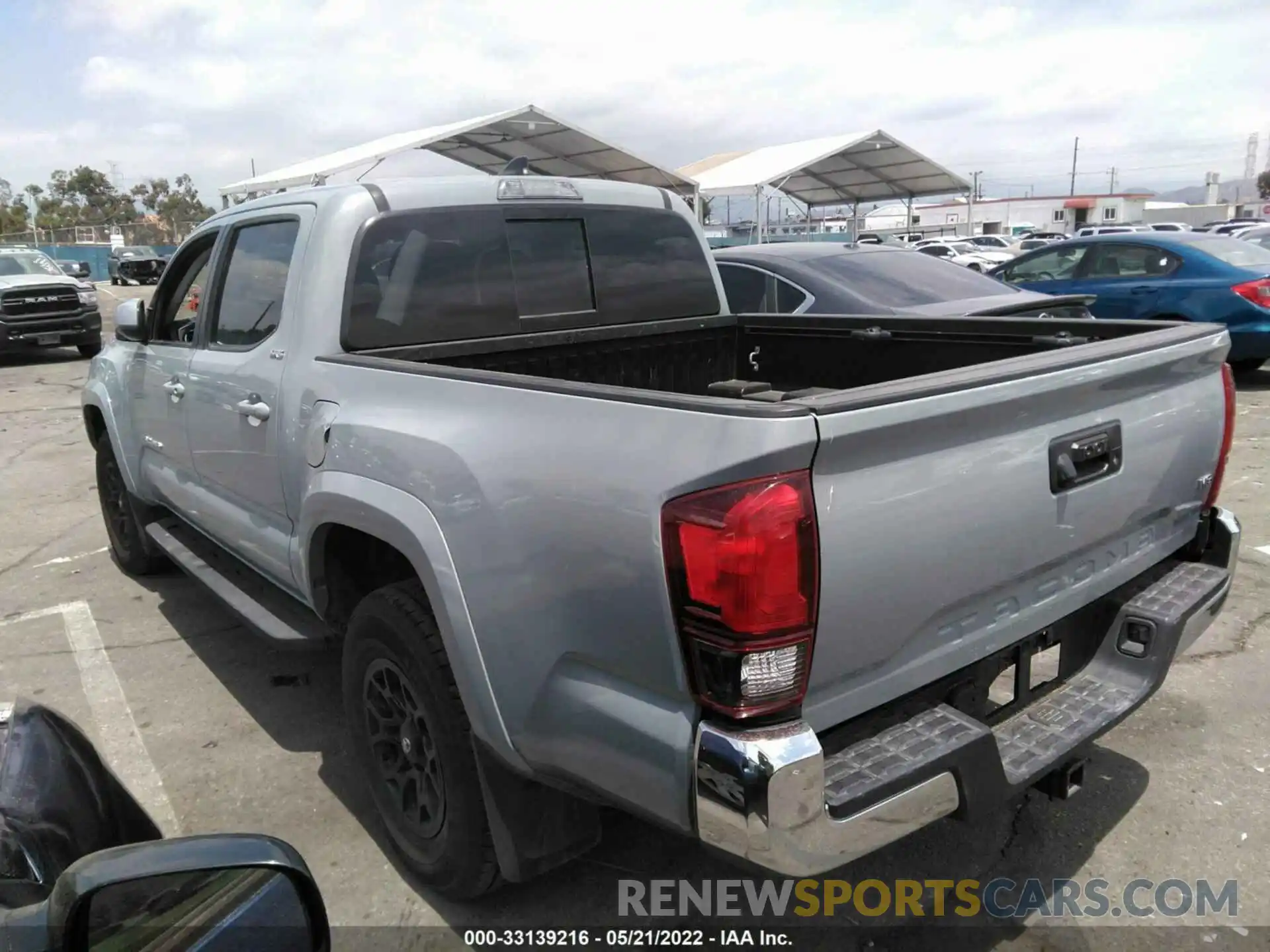 3 Photograph of a damaged car 3TMAZ5CN8KM113368 TOYOTA TACOMA 2WD 2019