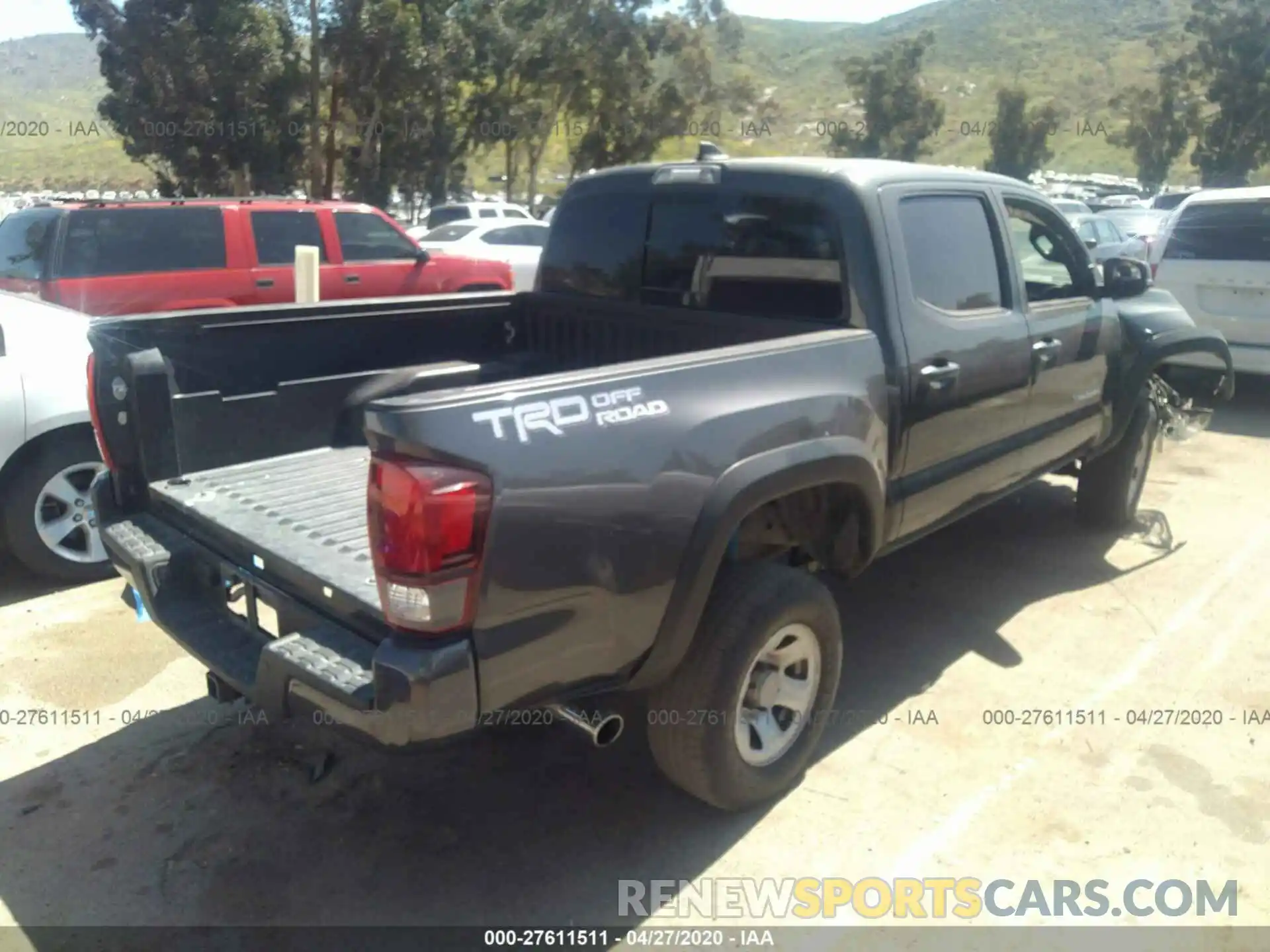 4 Photograph of a damaged car 3TMAZ5CN9KM080364 TOYOTA TACOMA 2WD 2019