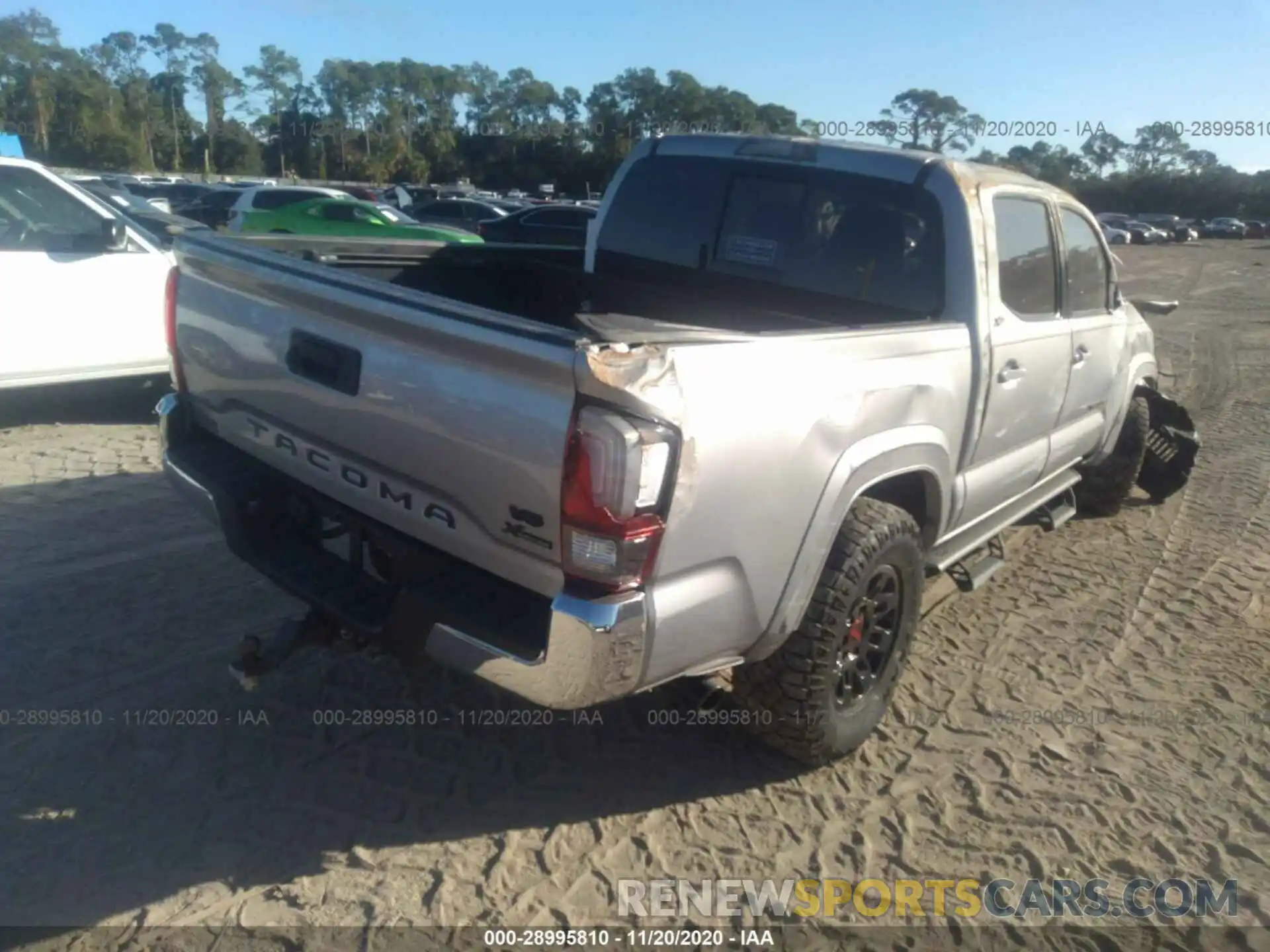 4 Photograph of a damaged car 3TMAZ5CN9KM083863 TOYOTA TACOMA 2WD 2019