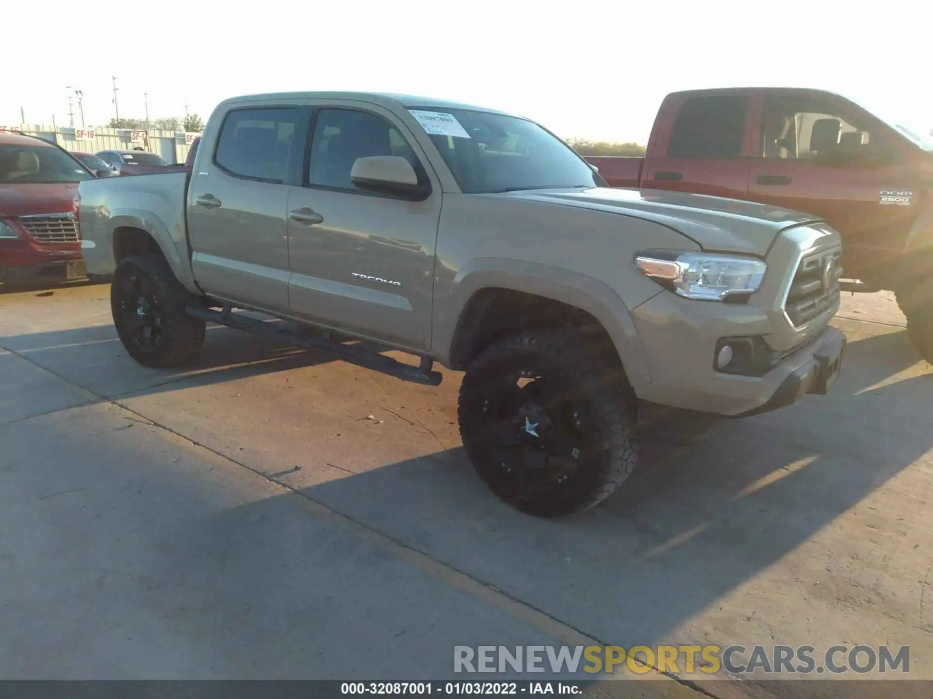 1 Фотография поврежденного автомобиля 3TMAZ5CN9KM104968 TOYOTA TACOMA 2WD 2019