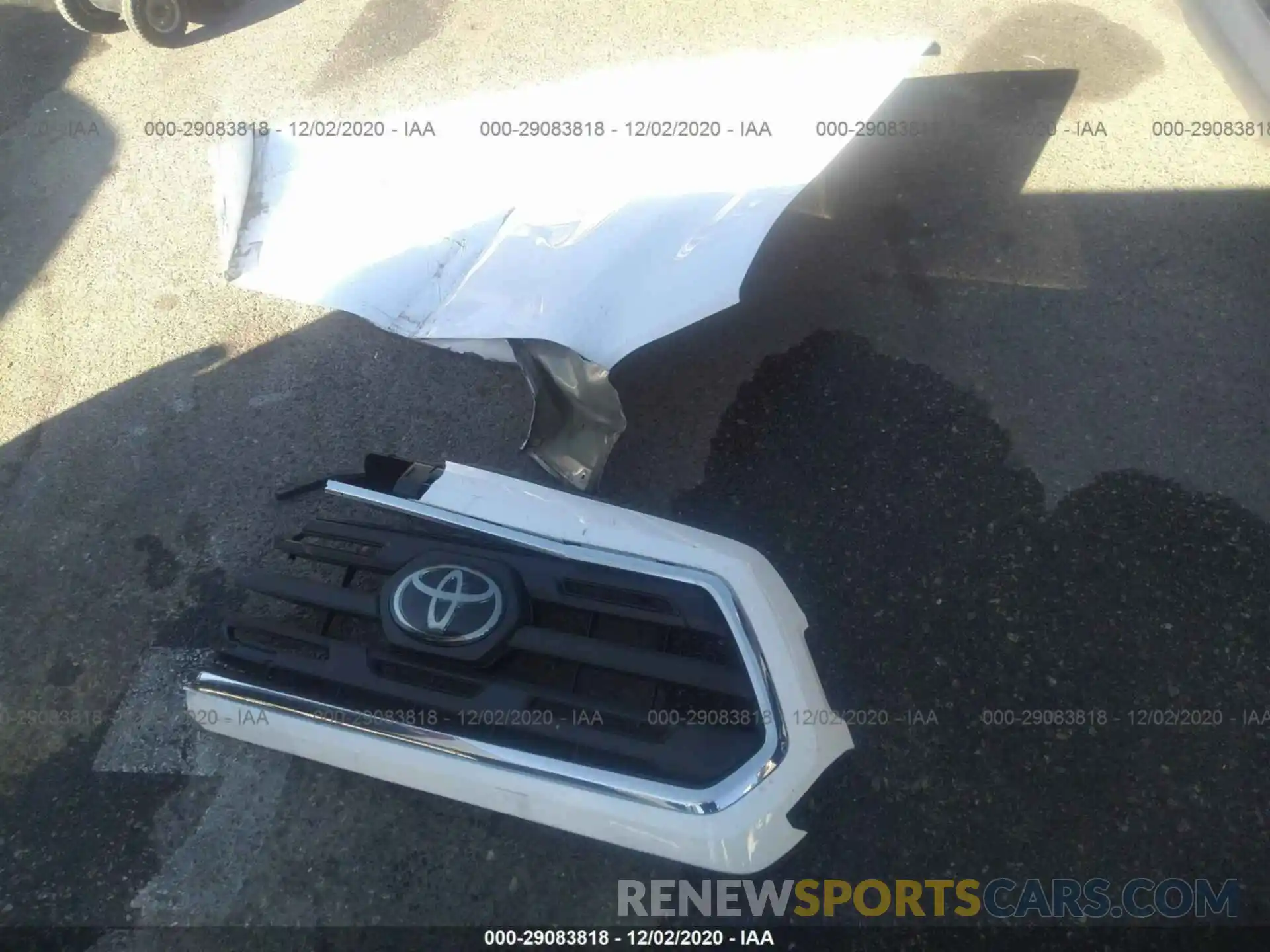 12 Photograph of a damaged car 3TMAZ5CN9KM110656 TOYOTA TACOMA 2WD 2019