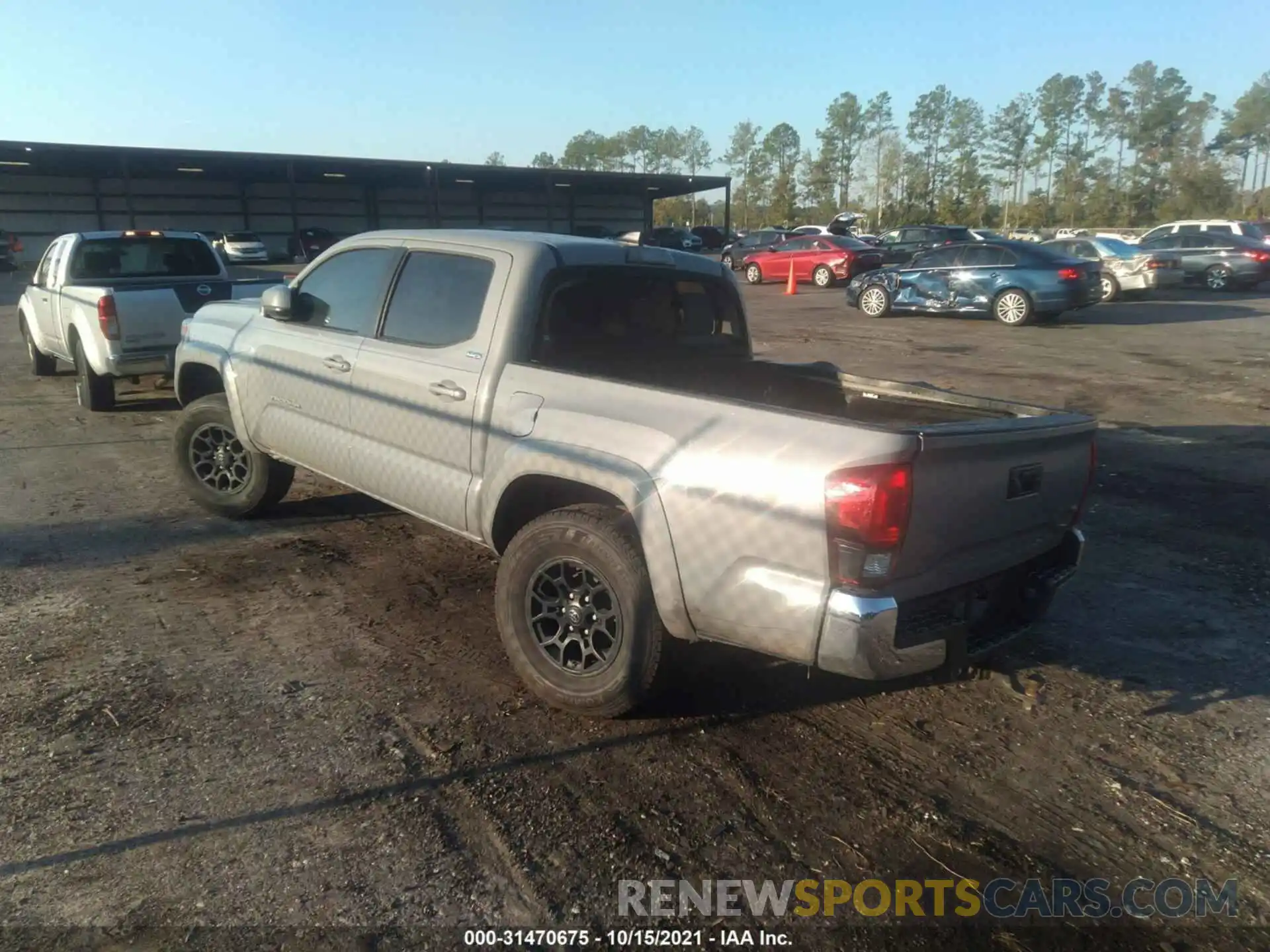 3 Photograph of a damaged car 3TMAZ5CN9KM112634 TOYOTA TACOMA 2WD 2019