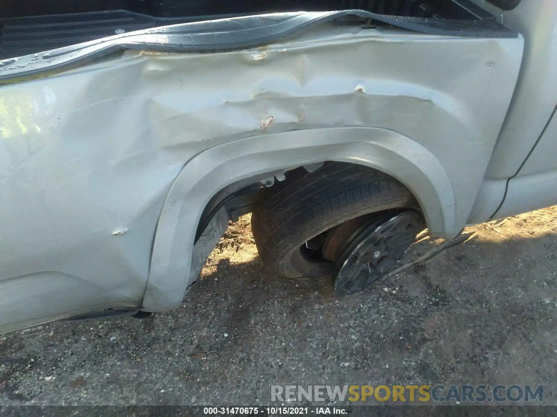 6 Photograph of a damaged car 3TMAZ5CN9KM112634 TOYOTA TACOMA 2WD 2019