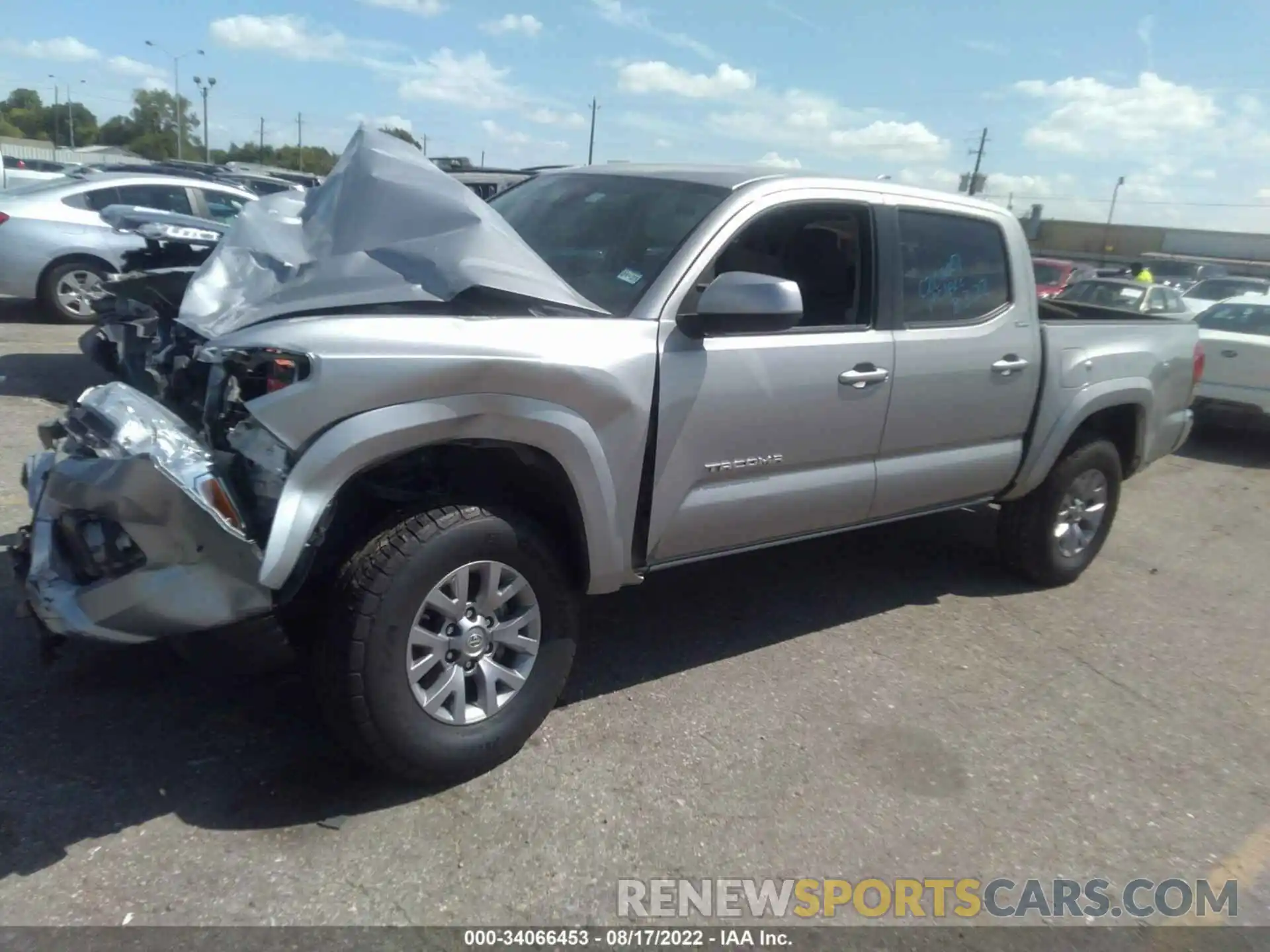 2 Photograph of a damaged car 3TMAZ5CNXKM080101 TOYOTA TACOMA 2WD 2019