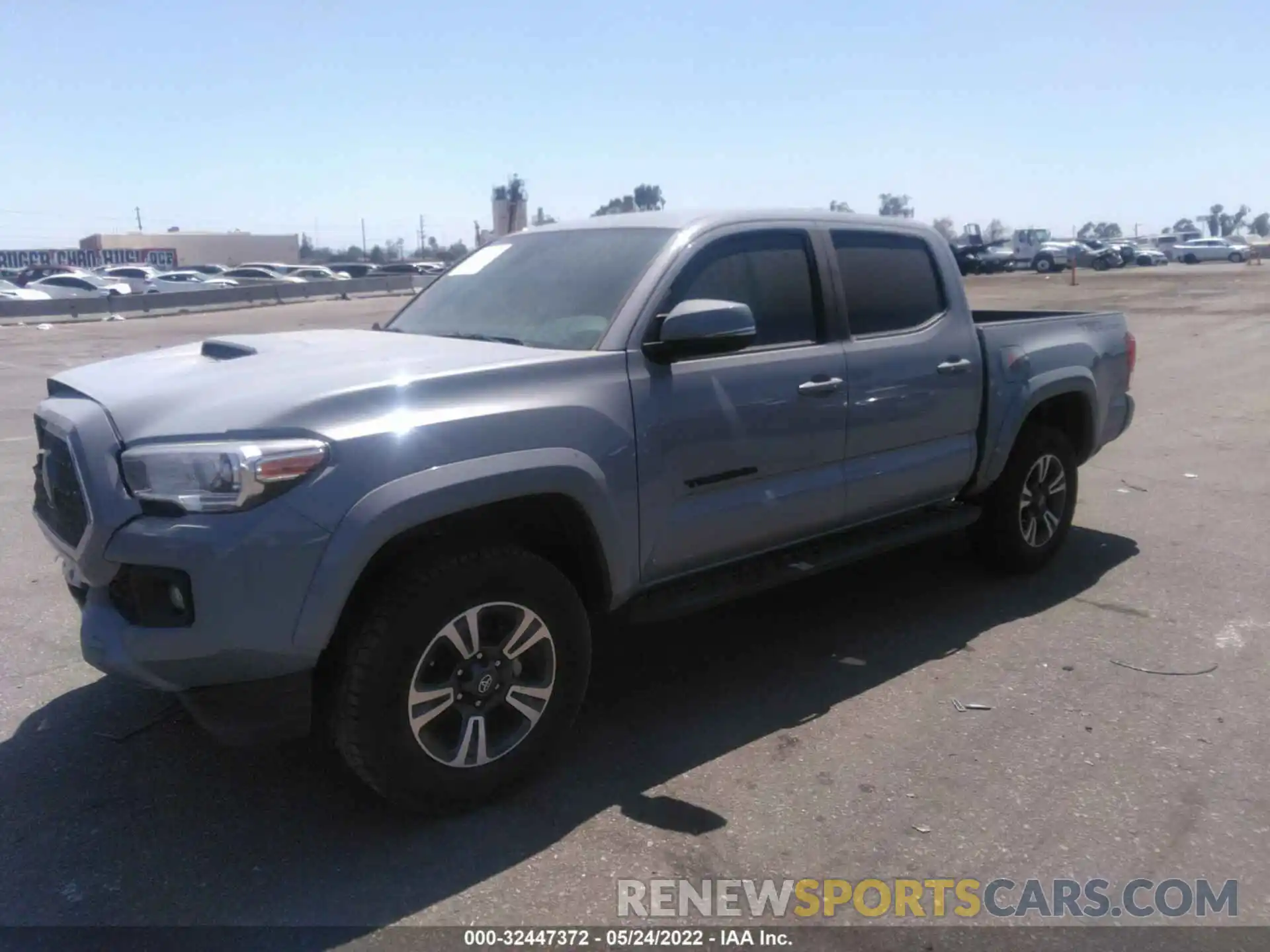 2 Photograph of a damaged car 3TMAZ5CNXKM080812 TOYOTA TACOMA 2WD 2019