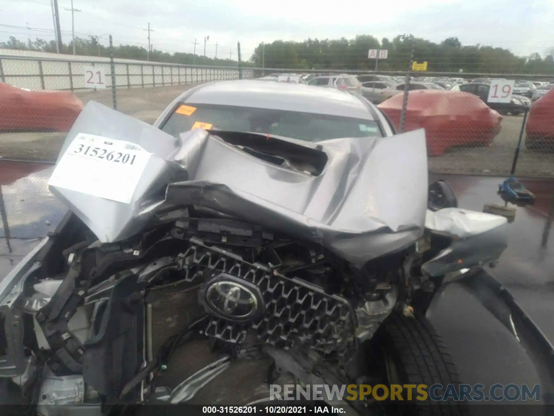 10 Photograph of a damaged car 3TMAZ5CNXKM084634 TOYOTA TACOMA 2WD 2019